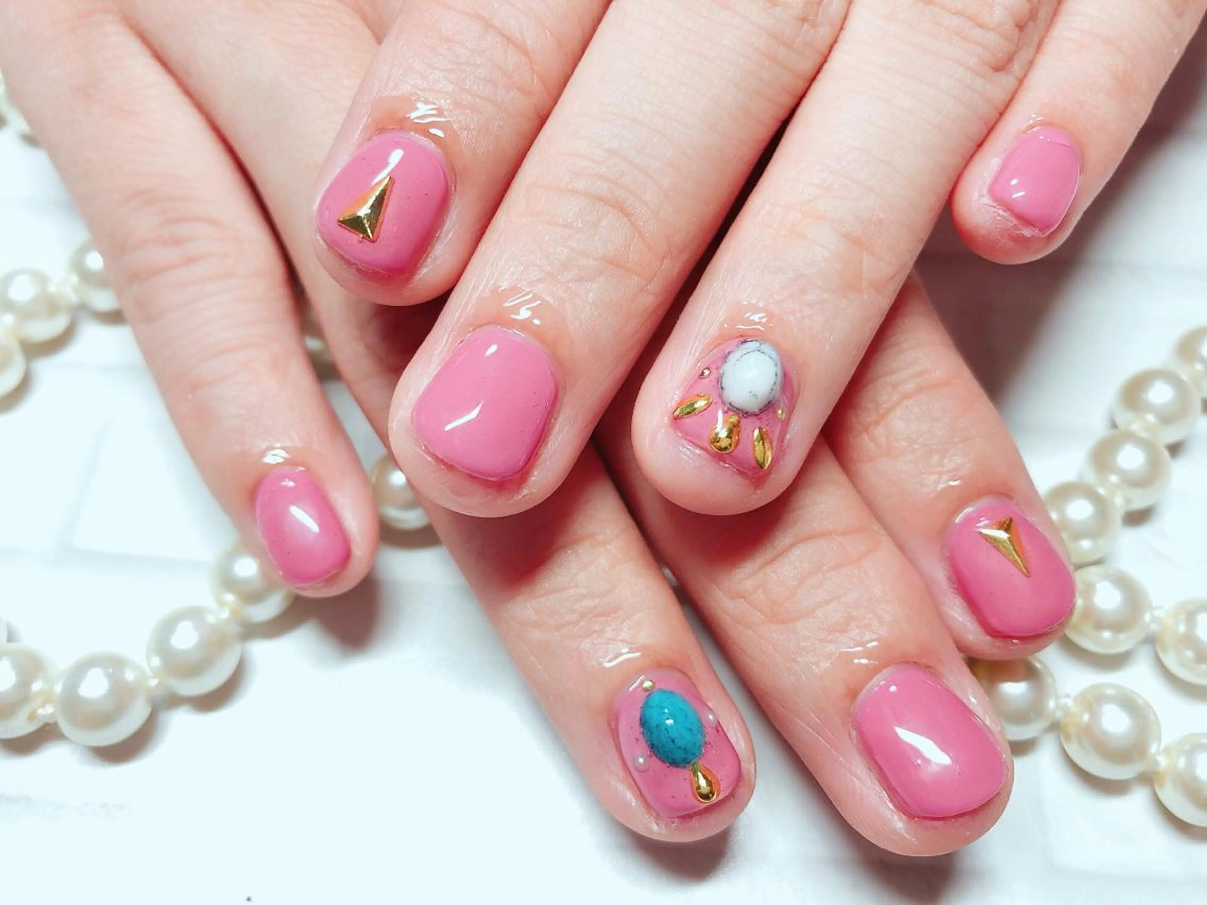 ネイル ワンカラーネイル ハンドネイル ハンドケア ネイル･脱毛サロン HARRYSのエステ・リラクイメージ