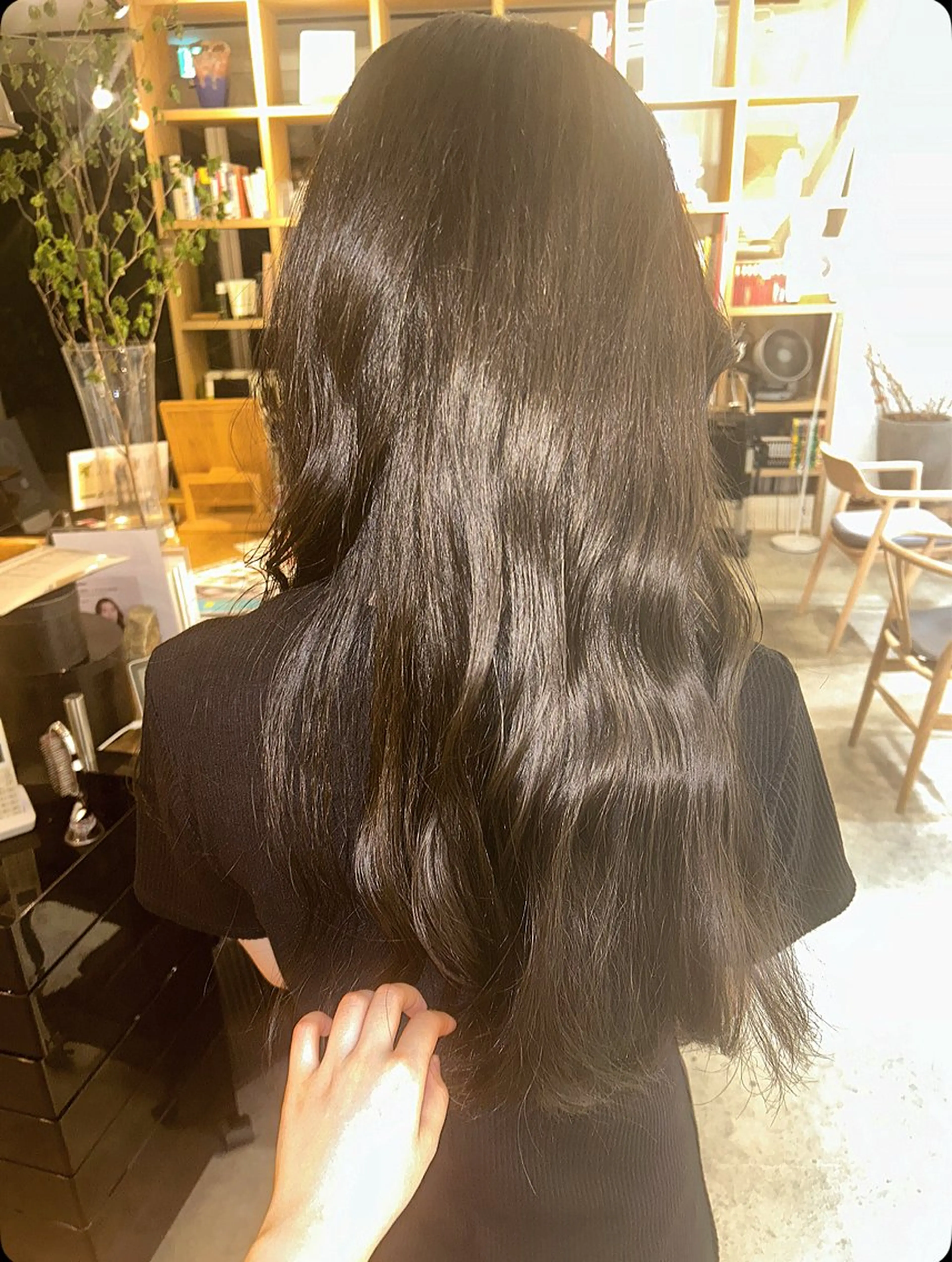 カラー アワタケ リンのヘアスタイル