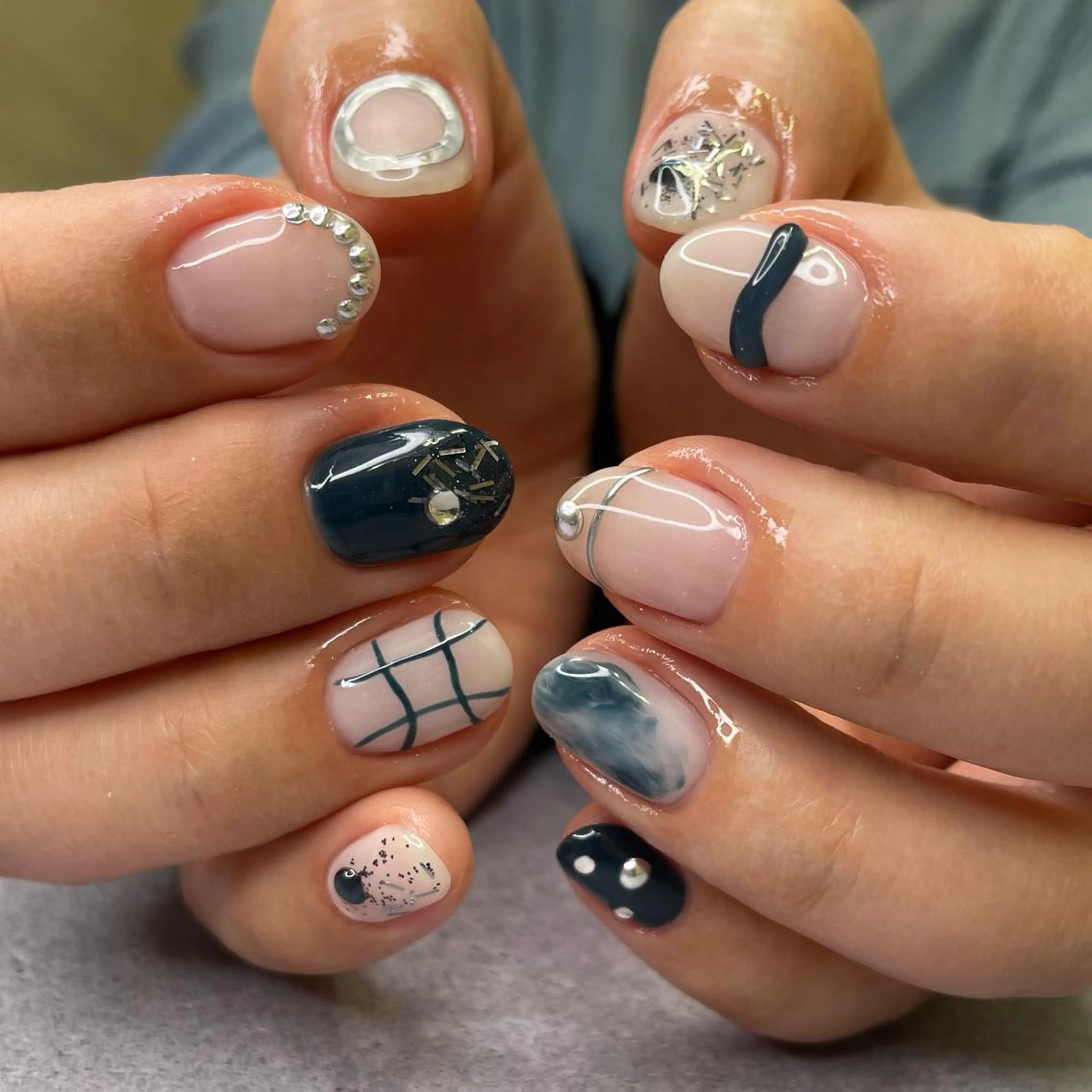 ネイル ハンドネイル F. 　nail studio所属・F. Lenaのネイルデザイン
