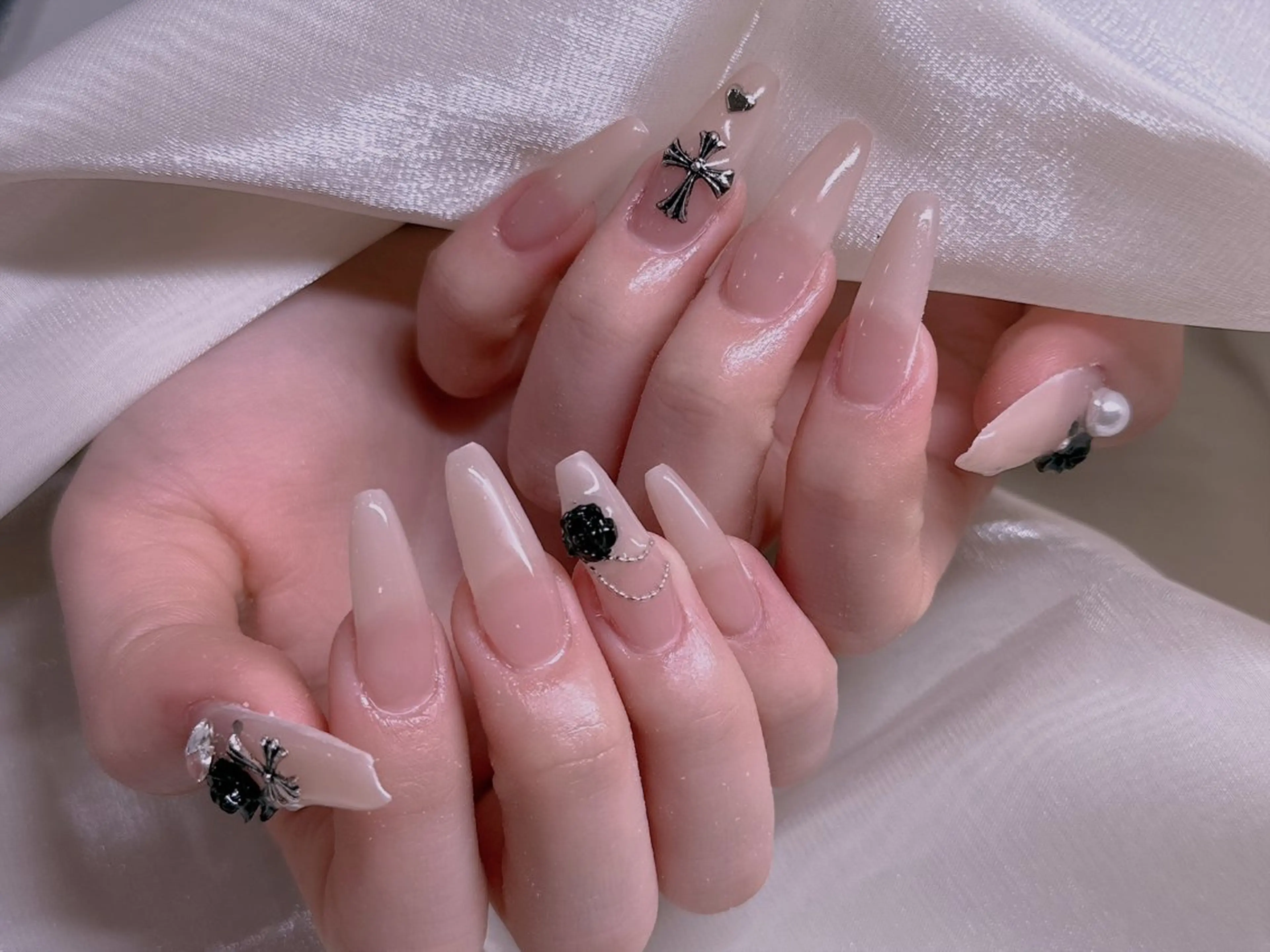 ネイル ハンドネイル エムズ エムズのマツエク・マツパデザイン