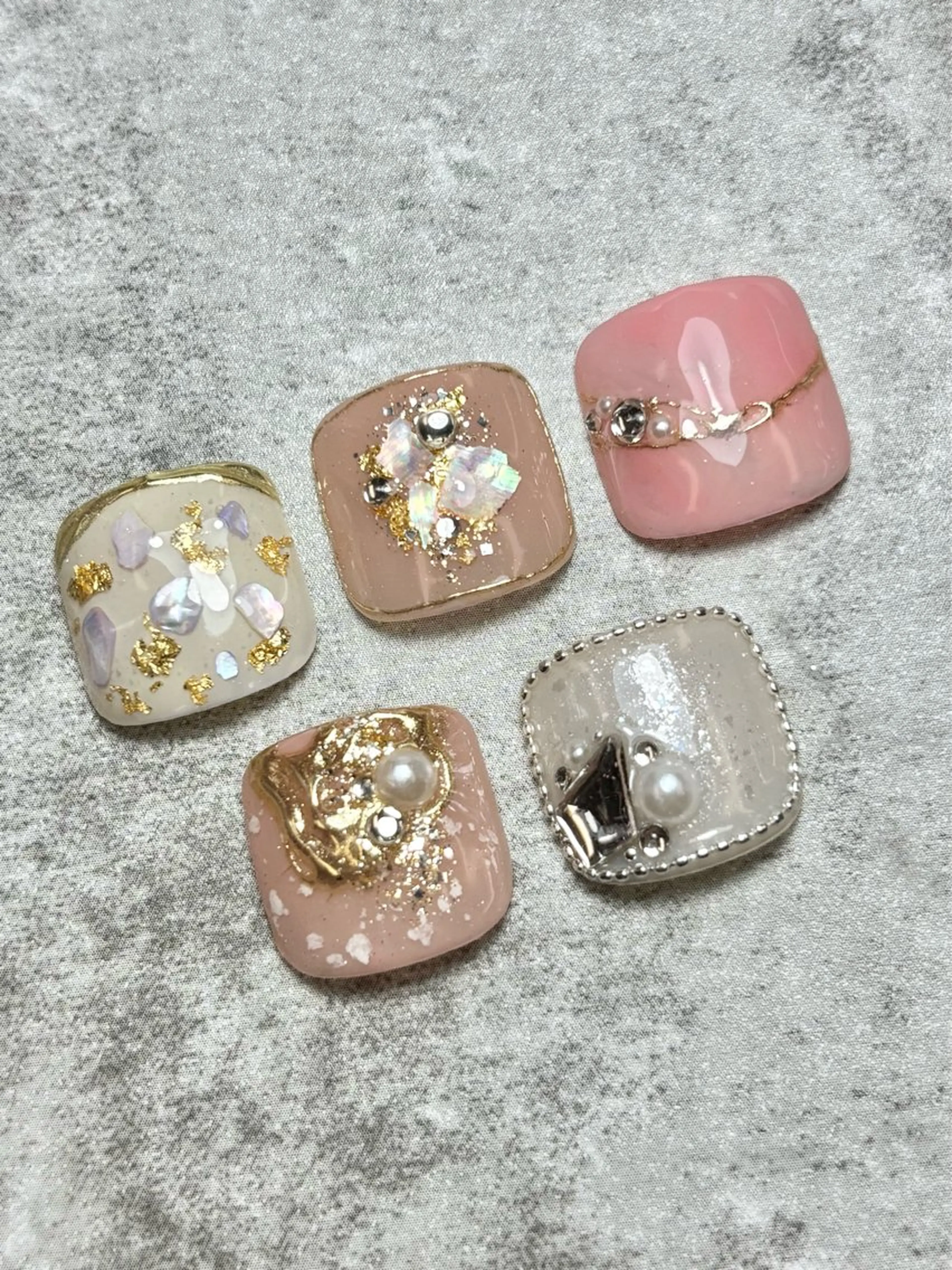 ネイル peTiT NAILISTのネイルデザイン