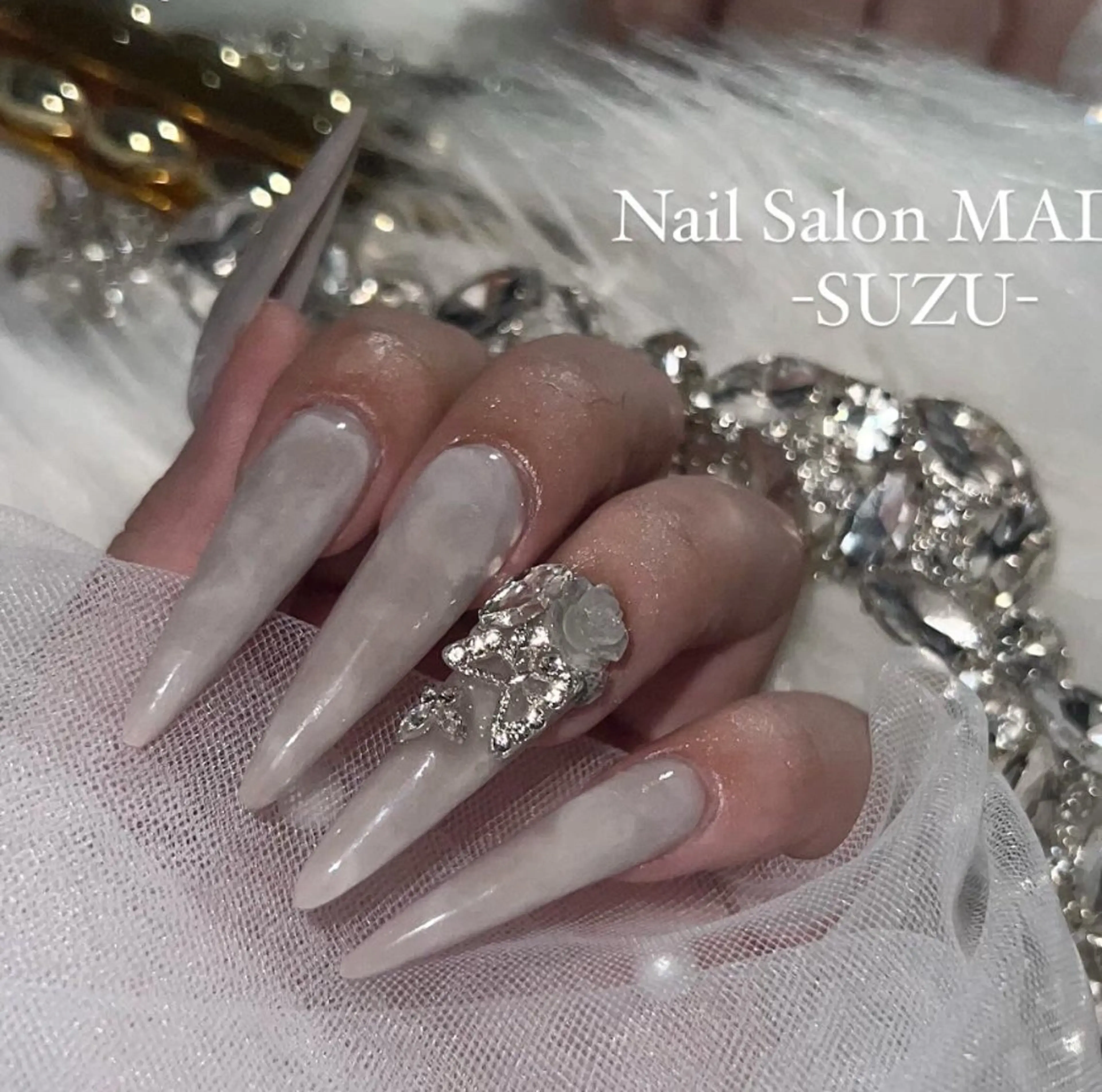 ネイル MADIA所属・_ suzuのネイルデザイン