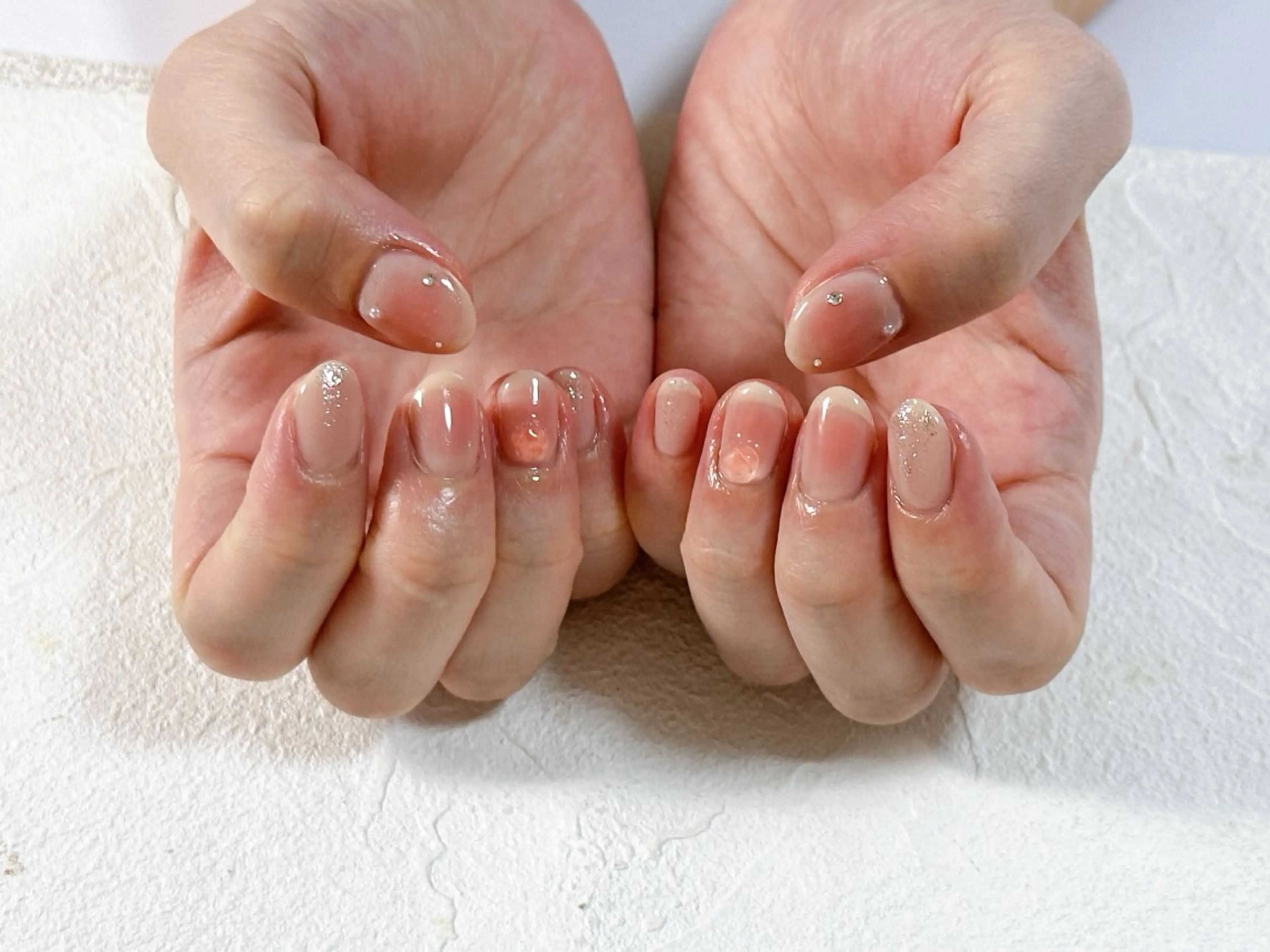 ネイル オーロラネイル フットネイル フレンチネイル ジェルネイル マグネットネイル kiki nail たまプラーザのネイルデザイン