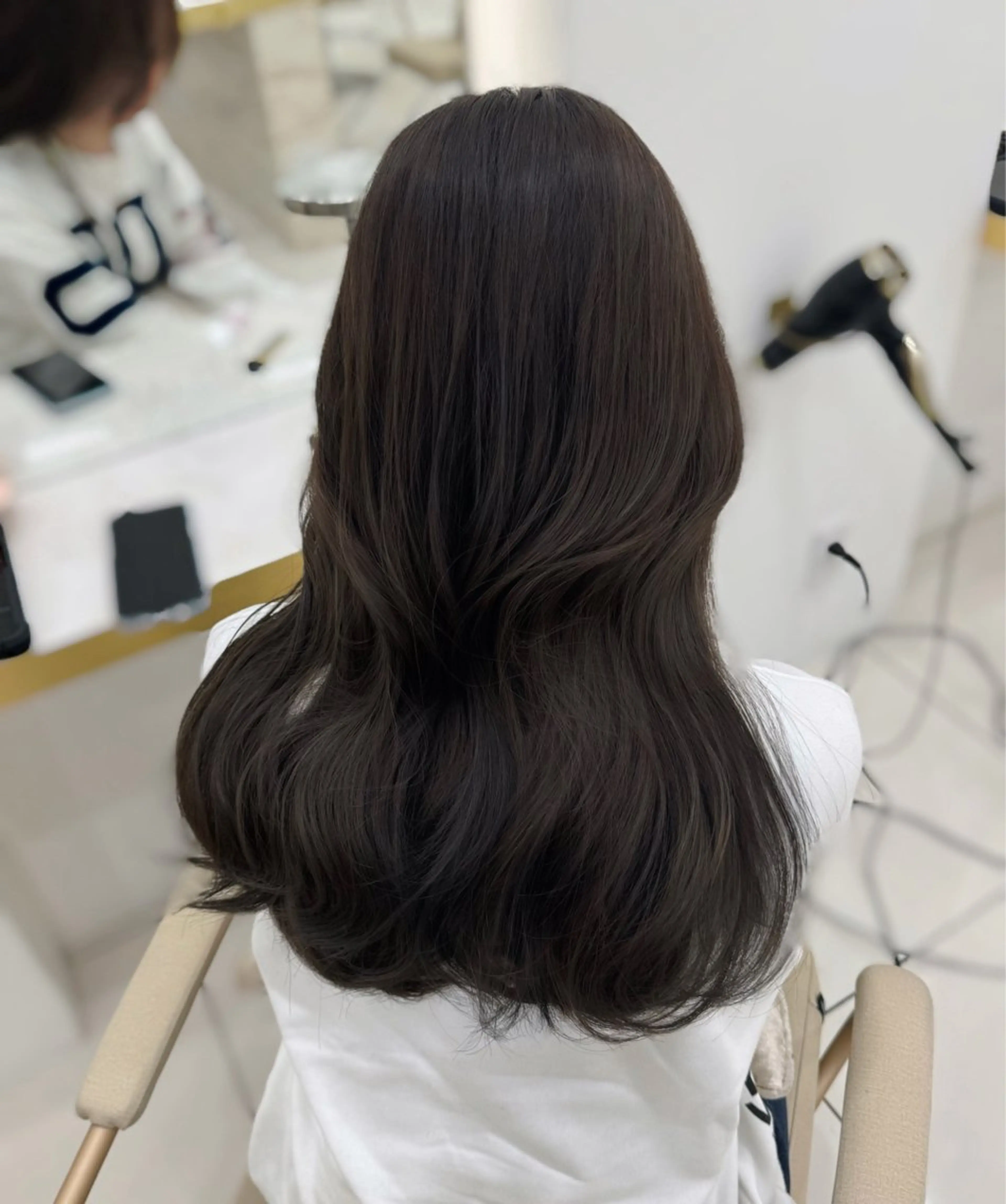 ロング ami 大人モテ/レイヤーのヘアスタイル