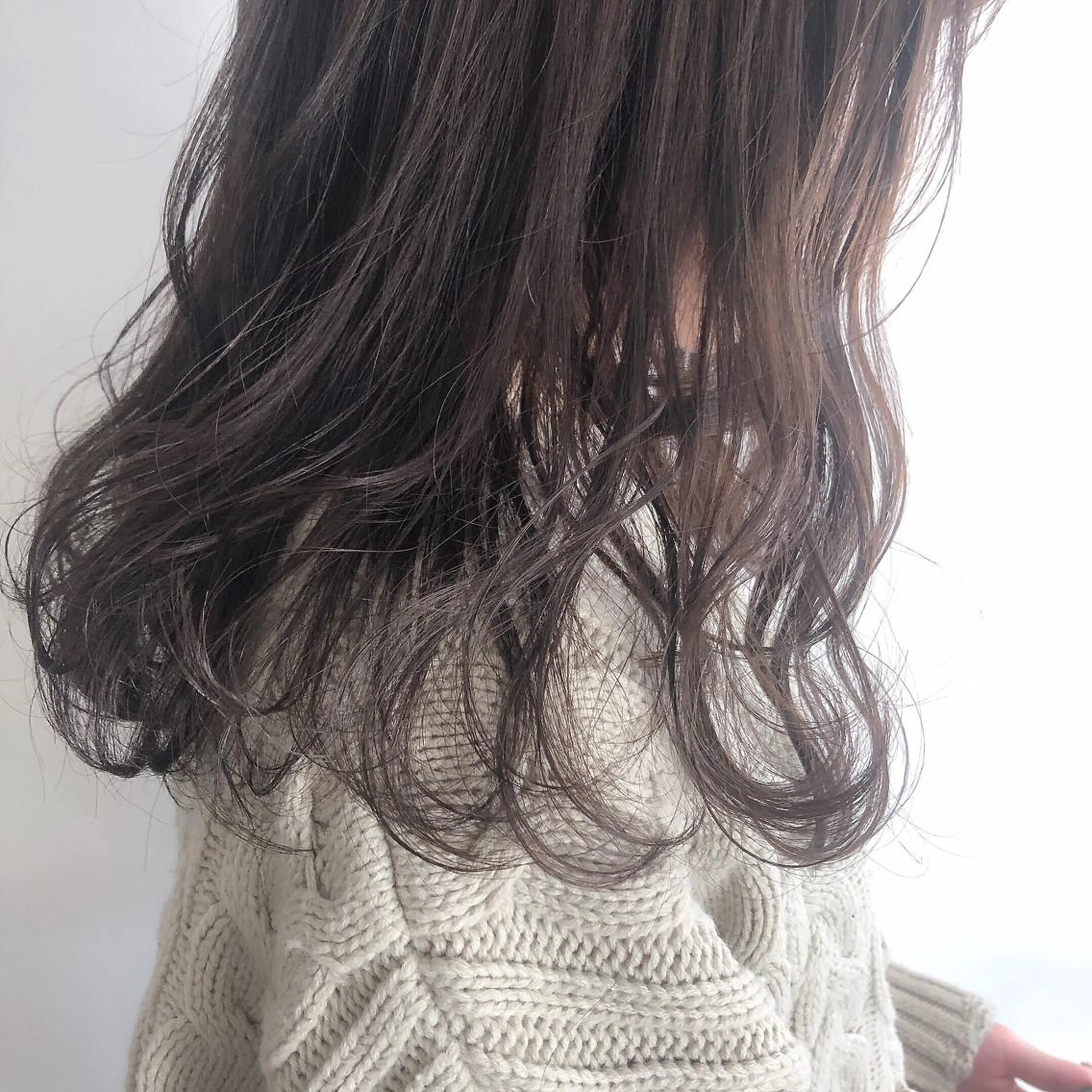 ミディアム カラー ベージュカラー オリーブベージュ ヘアカラー トリートメント 🌼透明感艶カラー オリーブ🌼河村咲のヘアスタイル