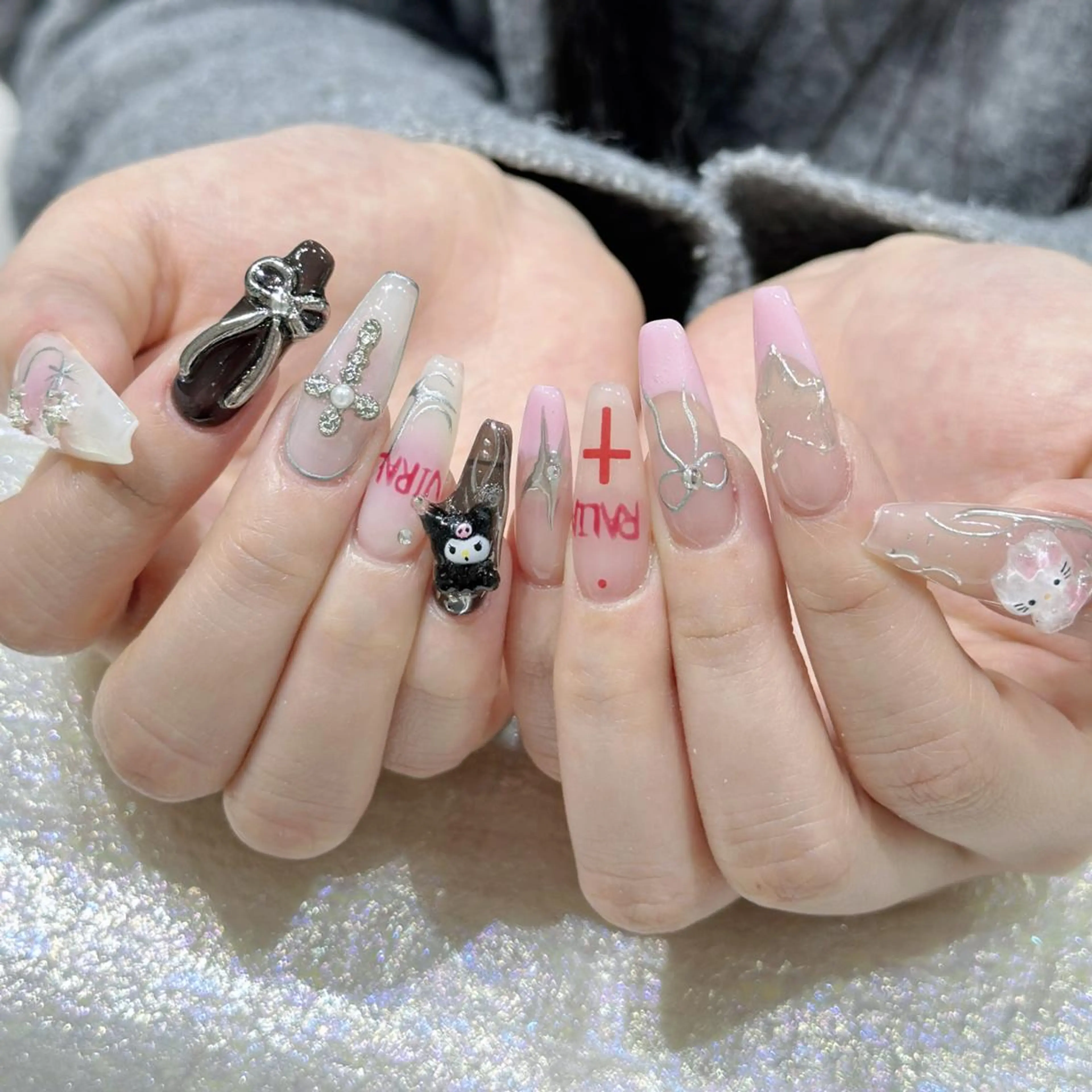 ネイル ハンドネイル Queens マオのネイルデザイン