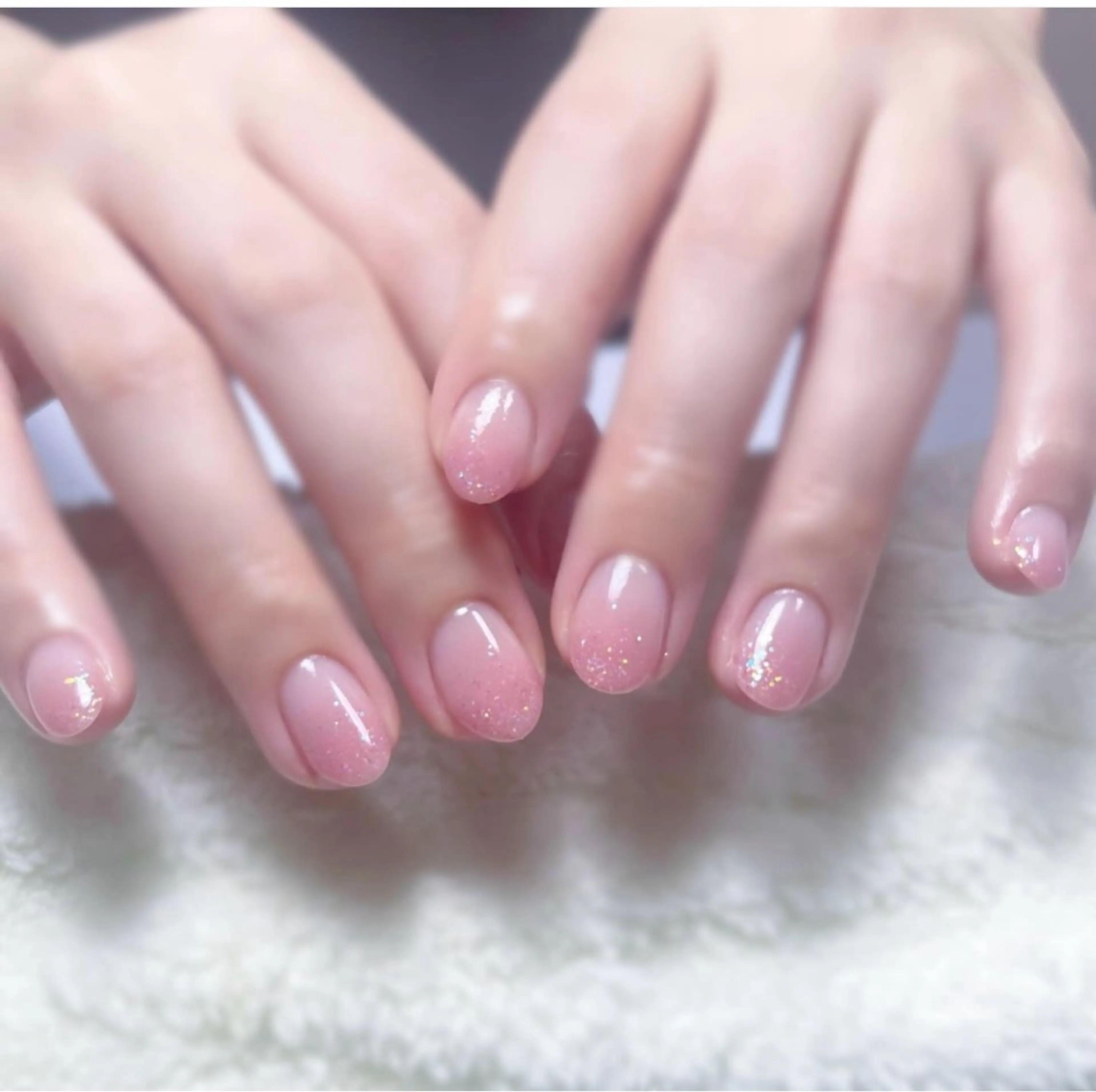 《ラメグラデーション》肌色に合わせて調合OKの写真