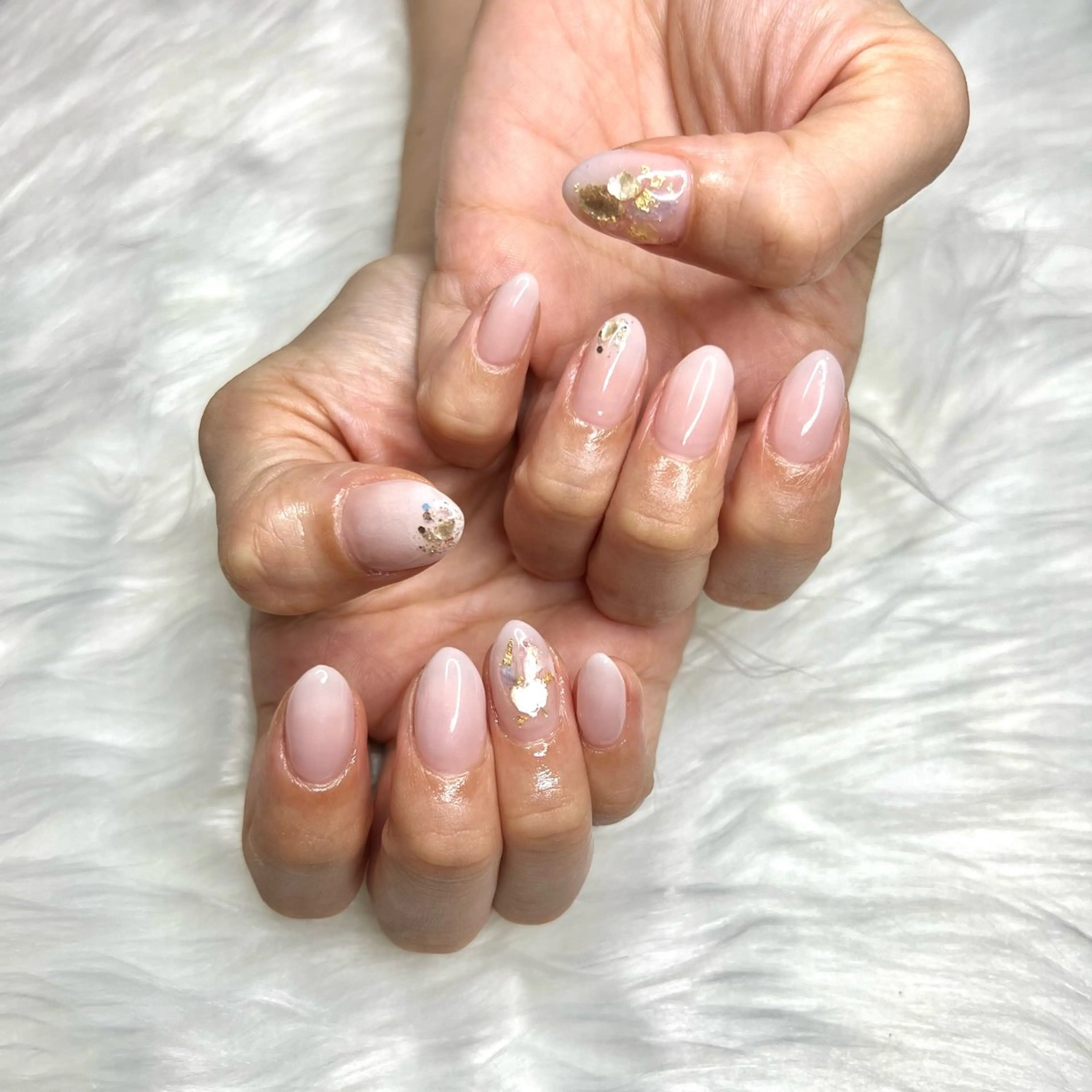 ネイル ハンドネイル vary clue所属・nailist🌻 YUKARIのネイルデザイン