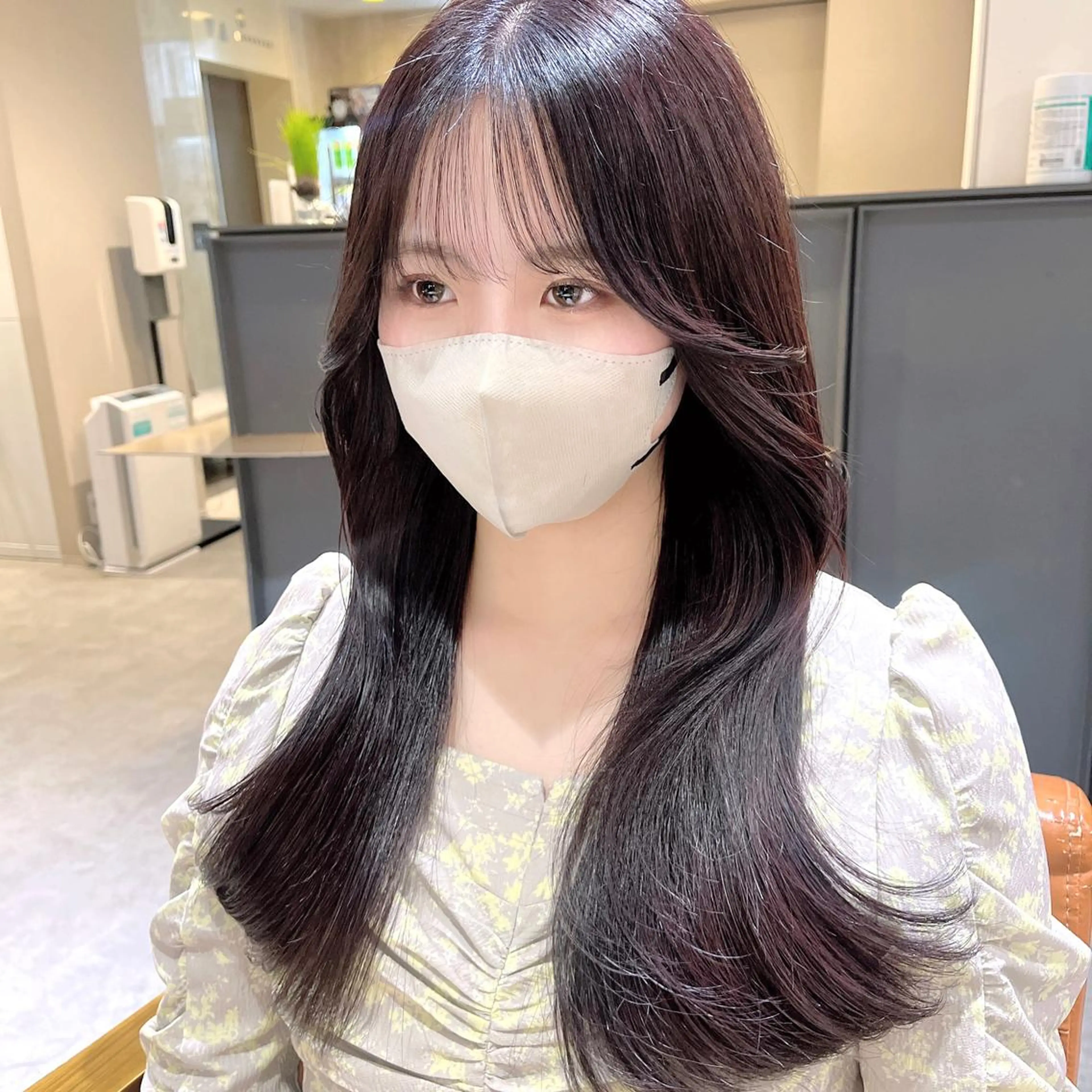 ロング 平尾 樹里のヘアスタイル