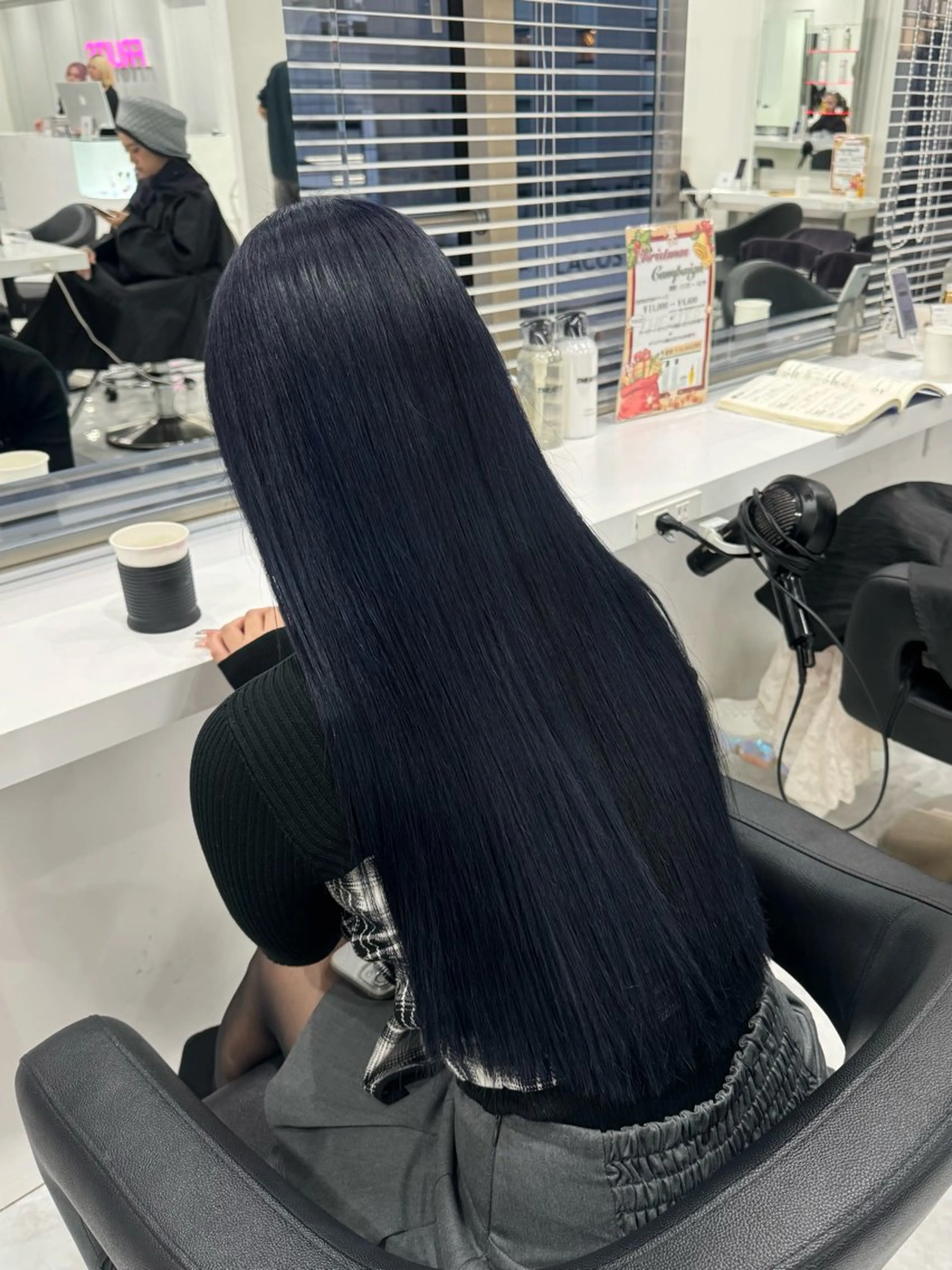 ロング カラー 韓国トレンドヘア🤍 Chima🤍のヘアスタイル