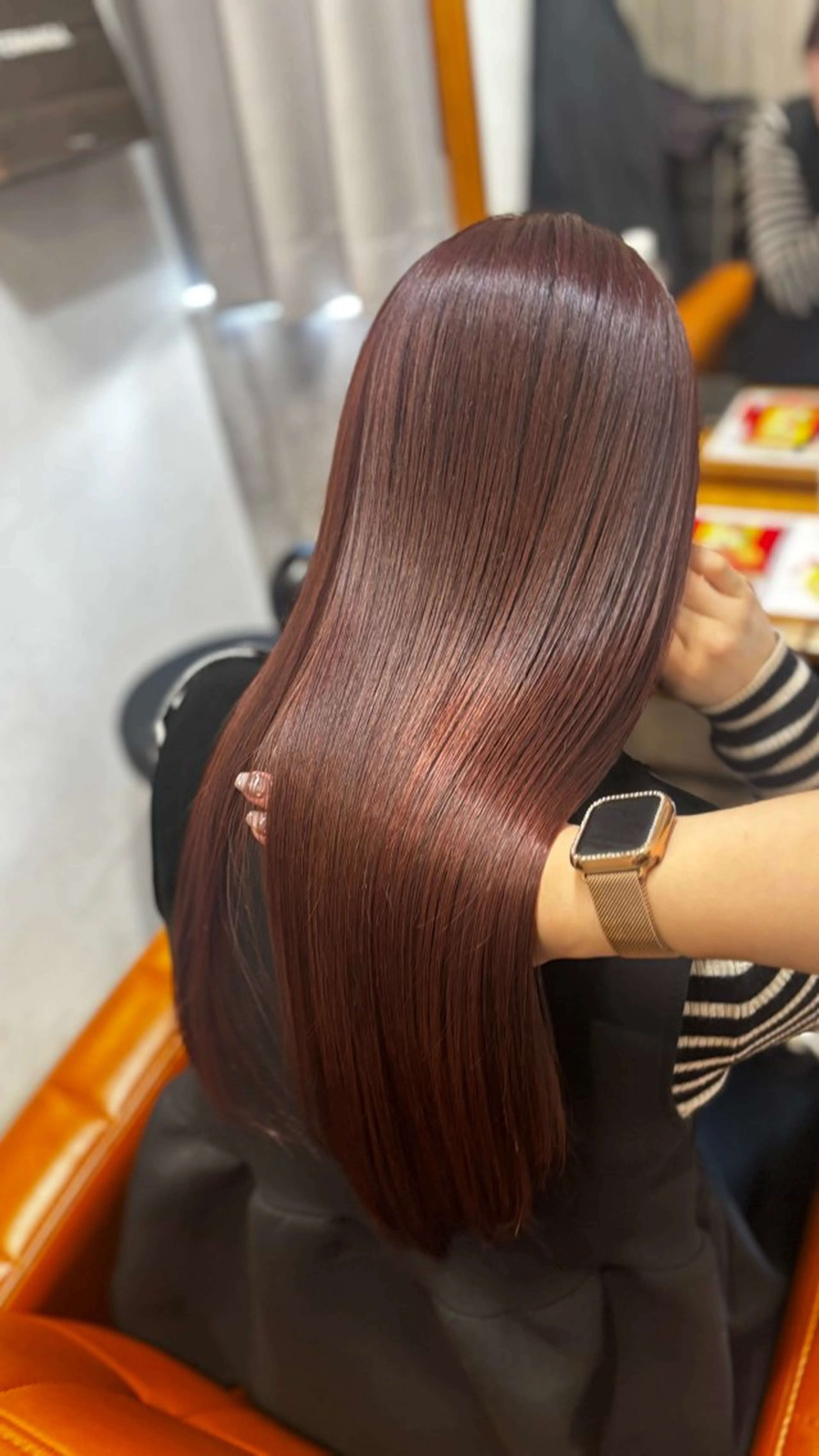 ロング カラー ロング カット ヘアカラー トリートメント 【完全個室】髪質改善 暖色カラー/山崎唯奈のヘアスタイル