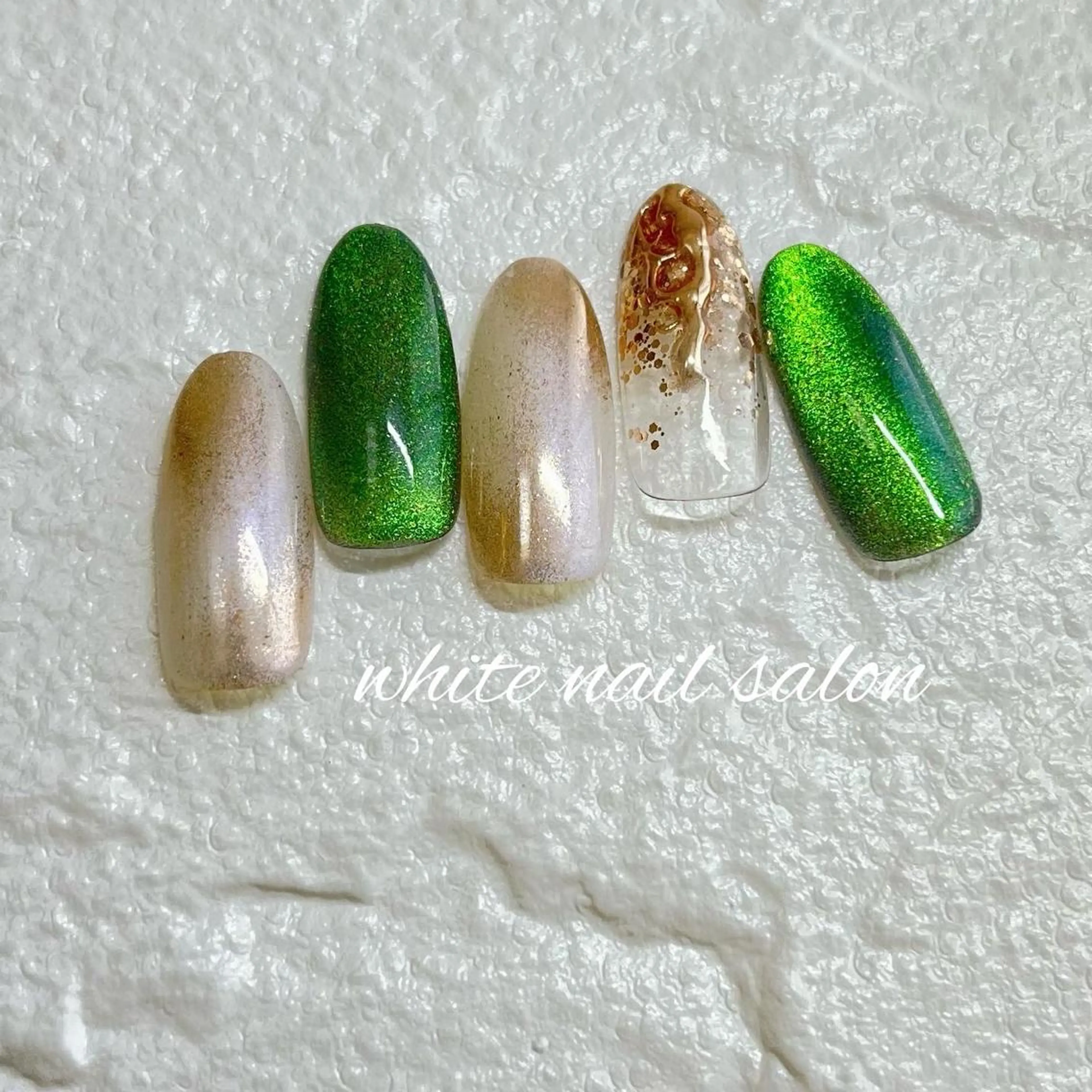 ネイル フットネイル ジェルネイル ハードジェル ラメ(グリッター) 持ち込み ハンドネイル white nail salonのネイルデザイン