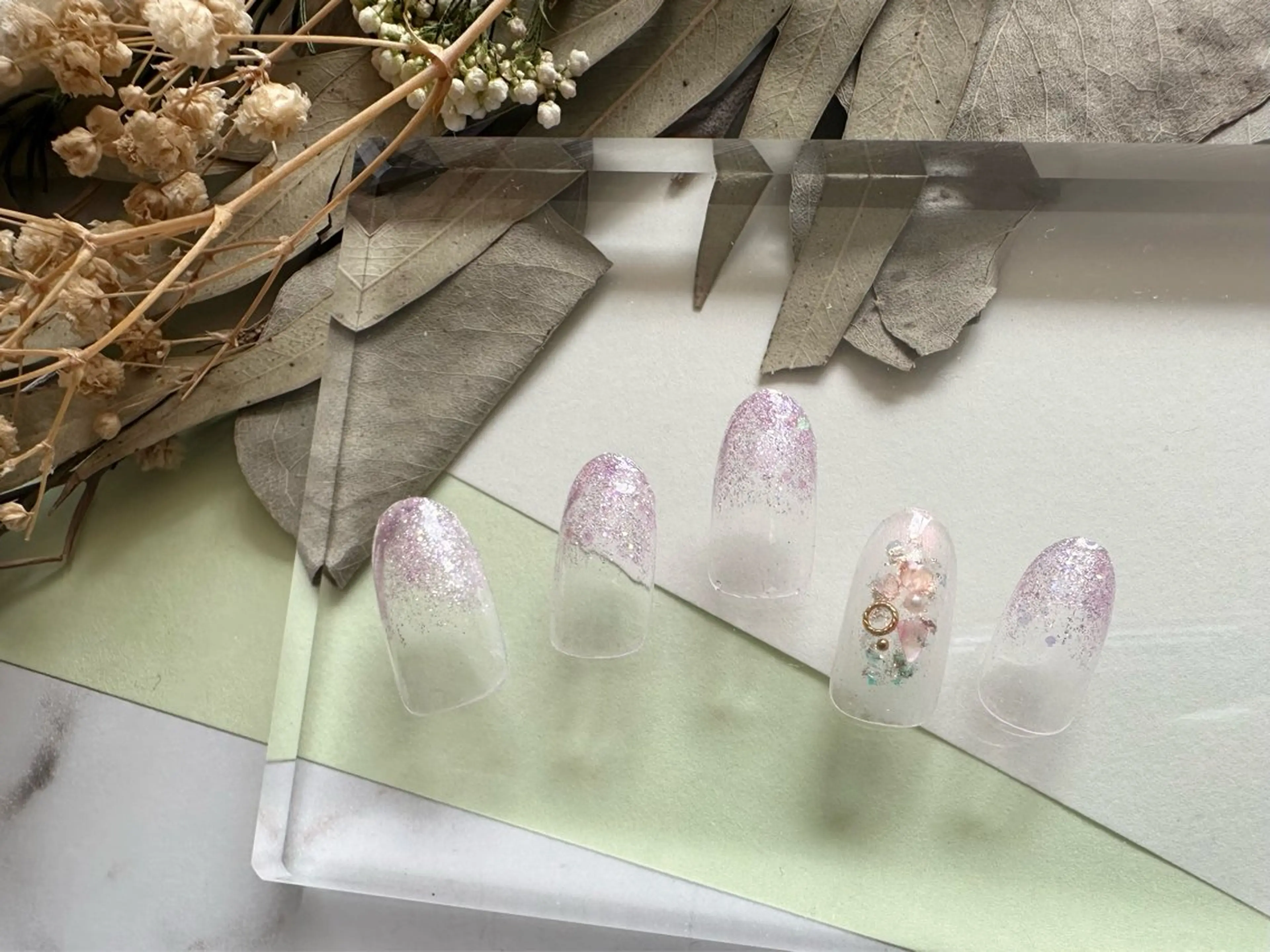 ネイル ルミエナ銀座 リトリートのネイルデザイン