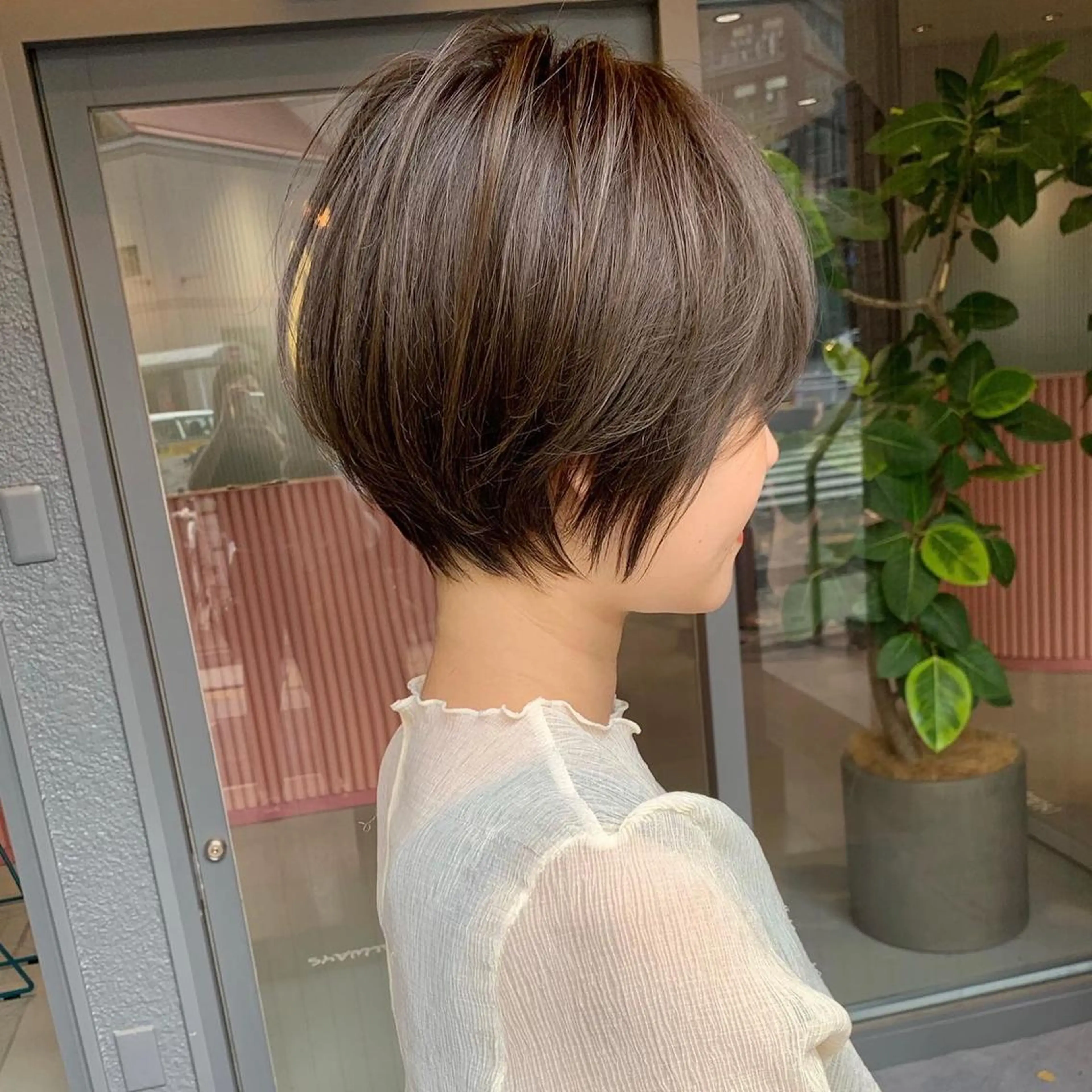 ショート 堀井 菜月のヘアスタイル