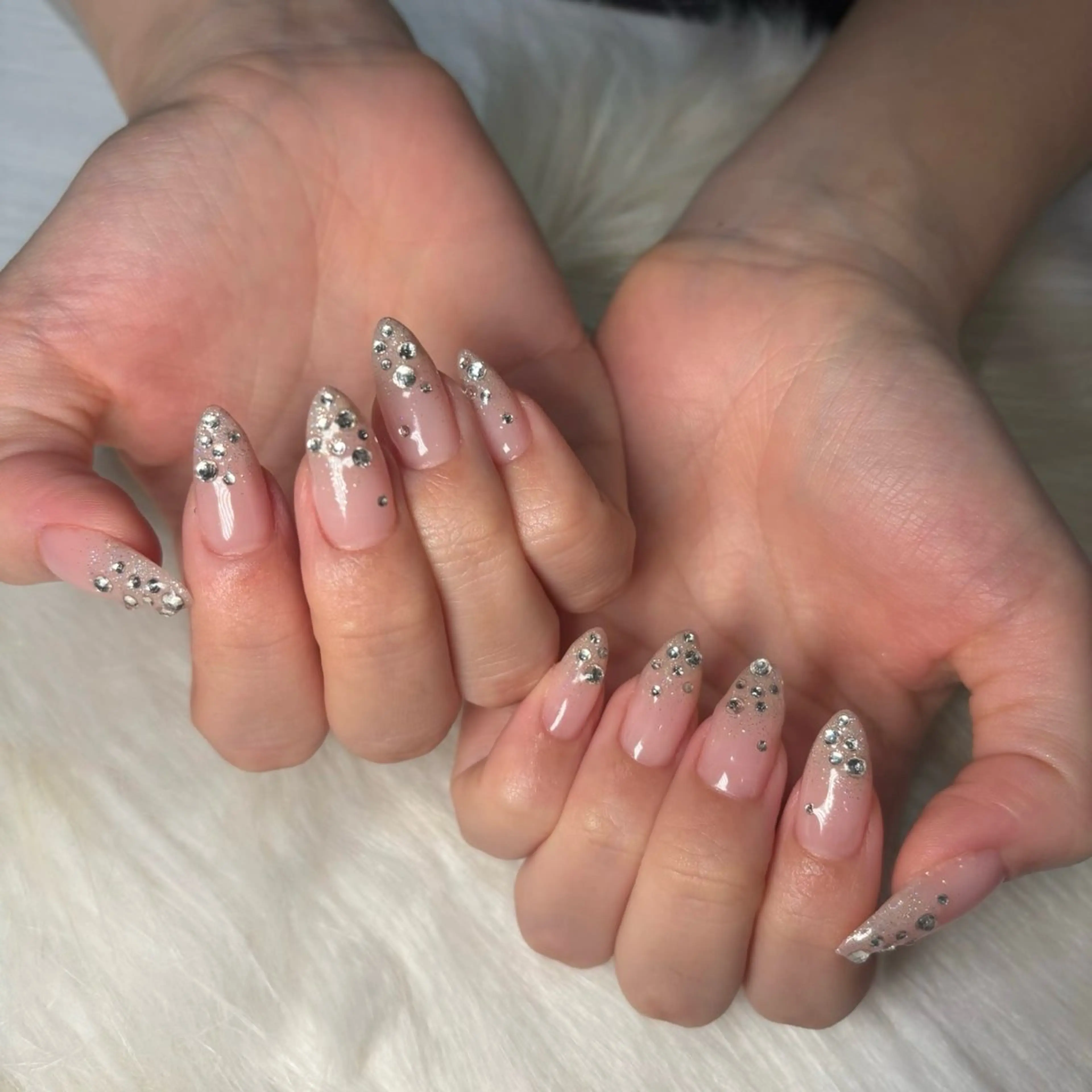 ネイル ハンドネイル Y U K Iのネイルデザイン