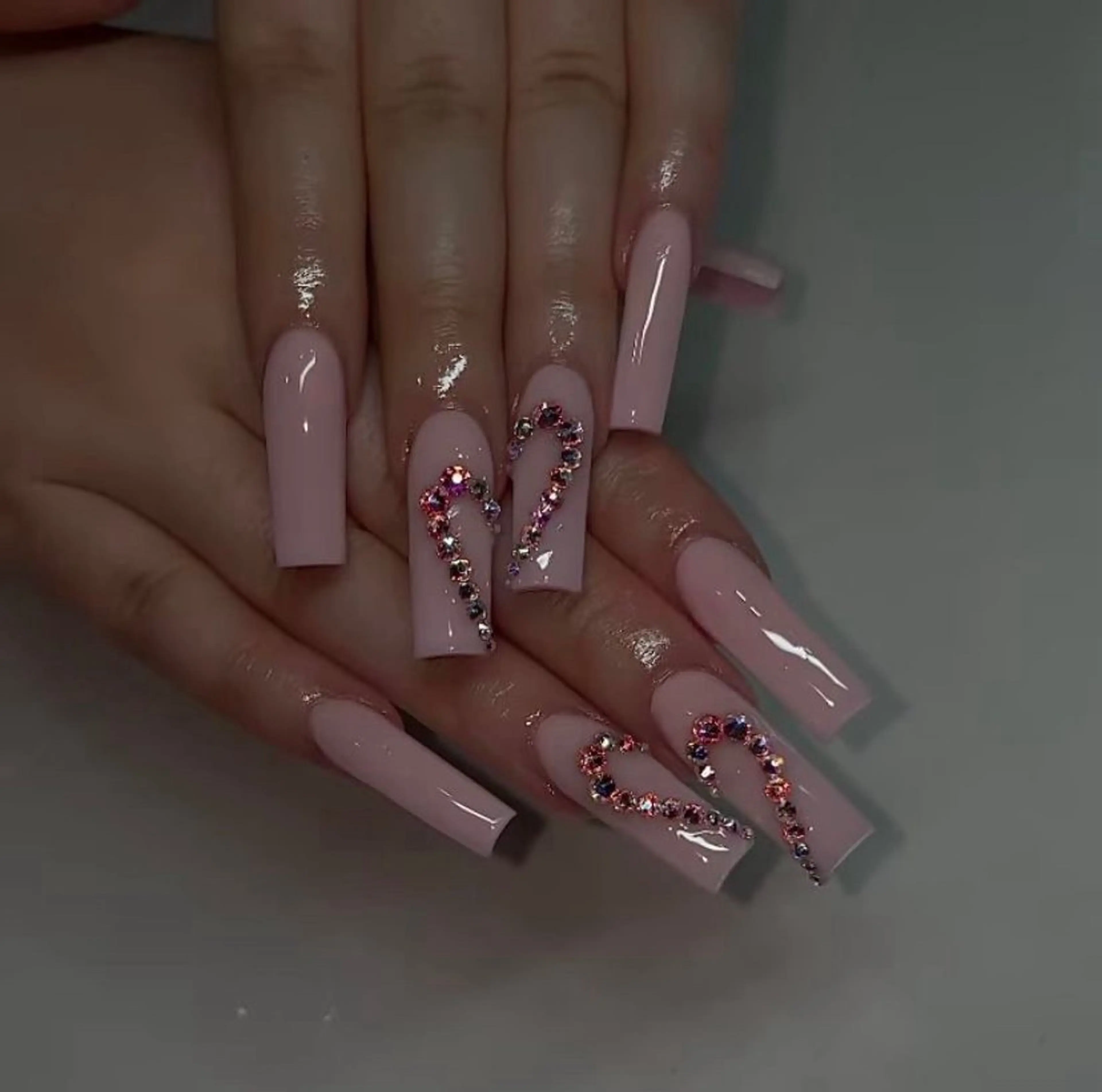 【フィルイン込】💋アート4本デザイン💋の写真