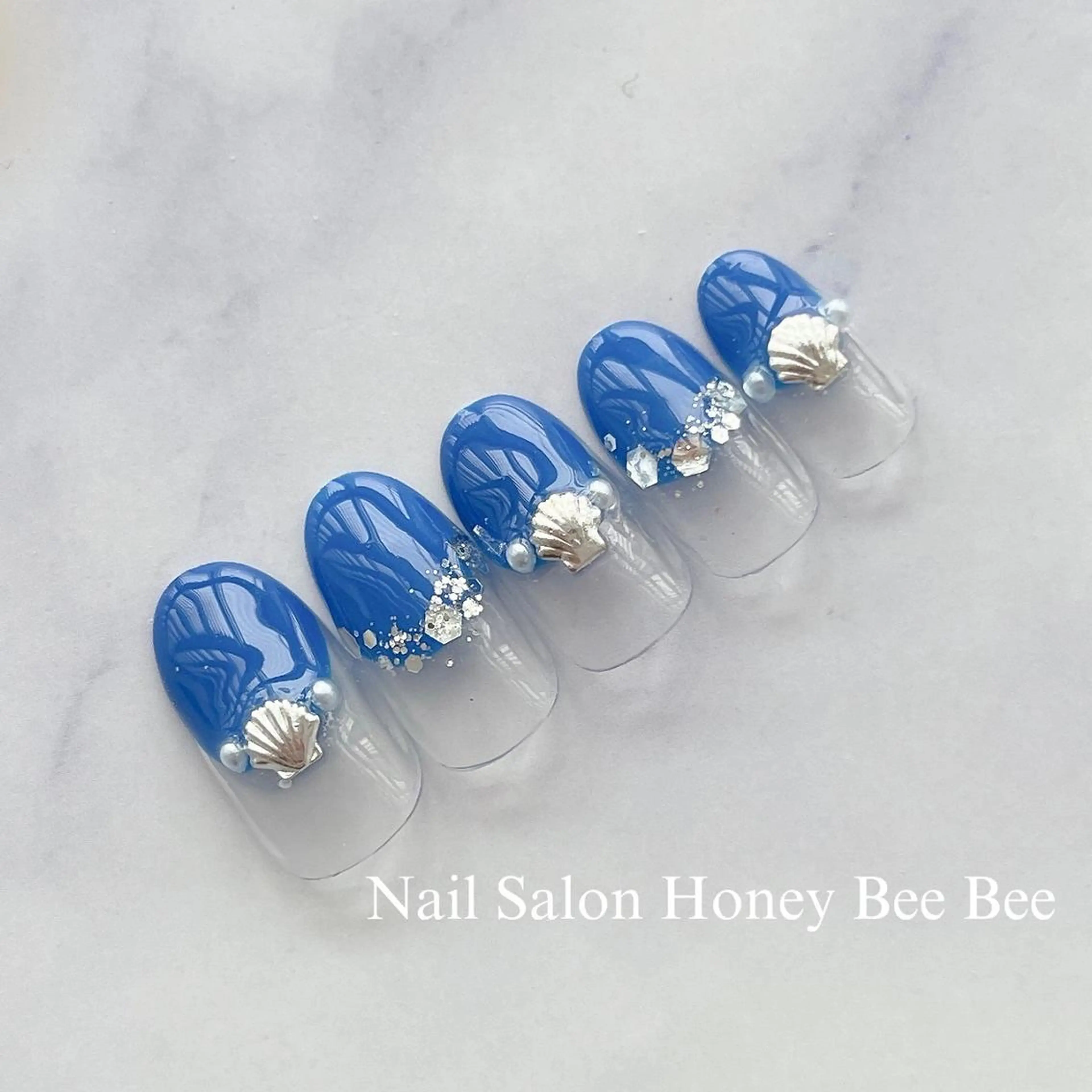 ネイル Nail salon Honey Beeのネイルデザイン