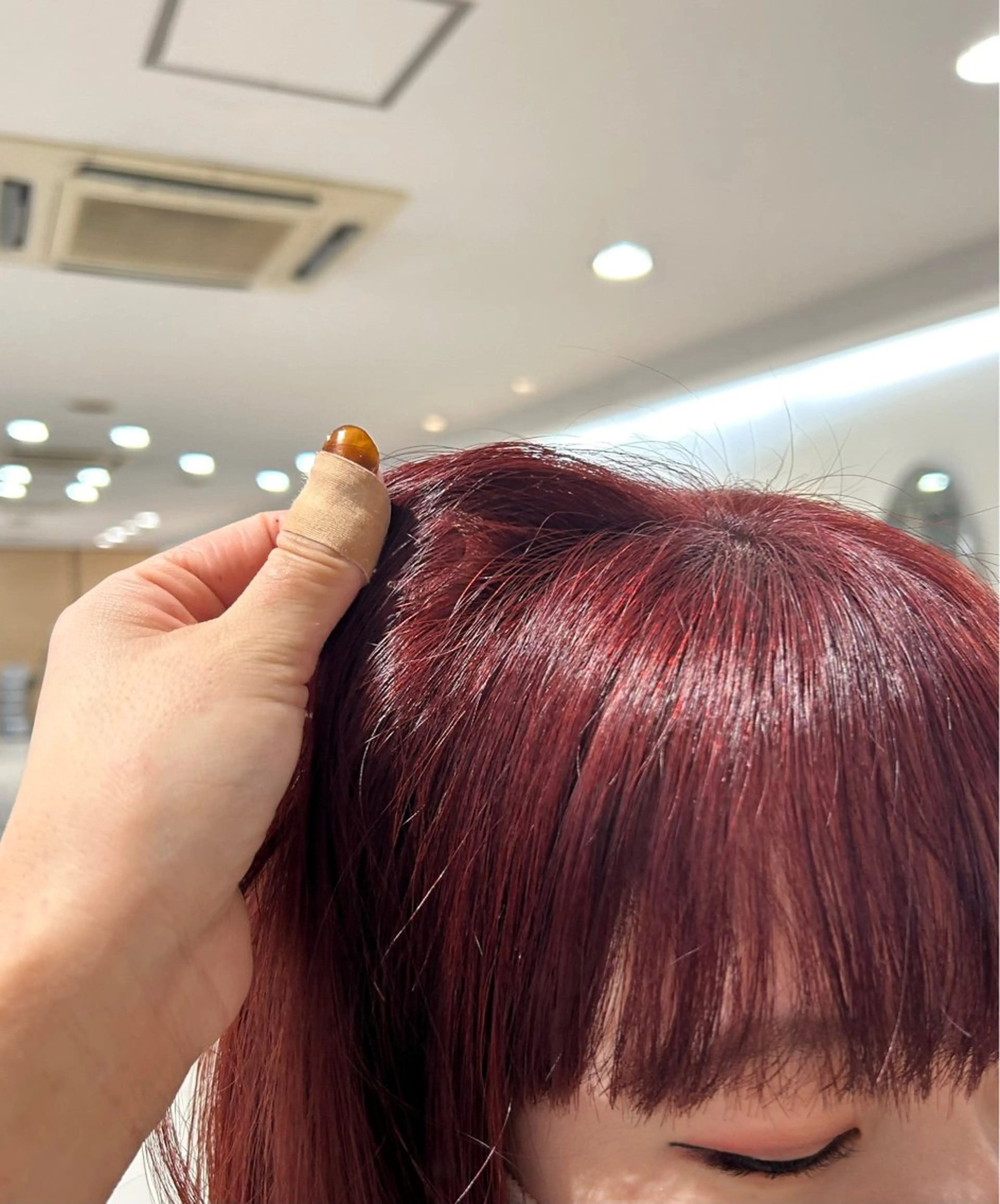 ロング 🍂透明感ベージュ カラー🍂森部杏菜のヘアスタイル