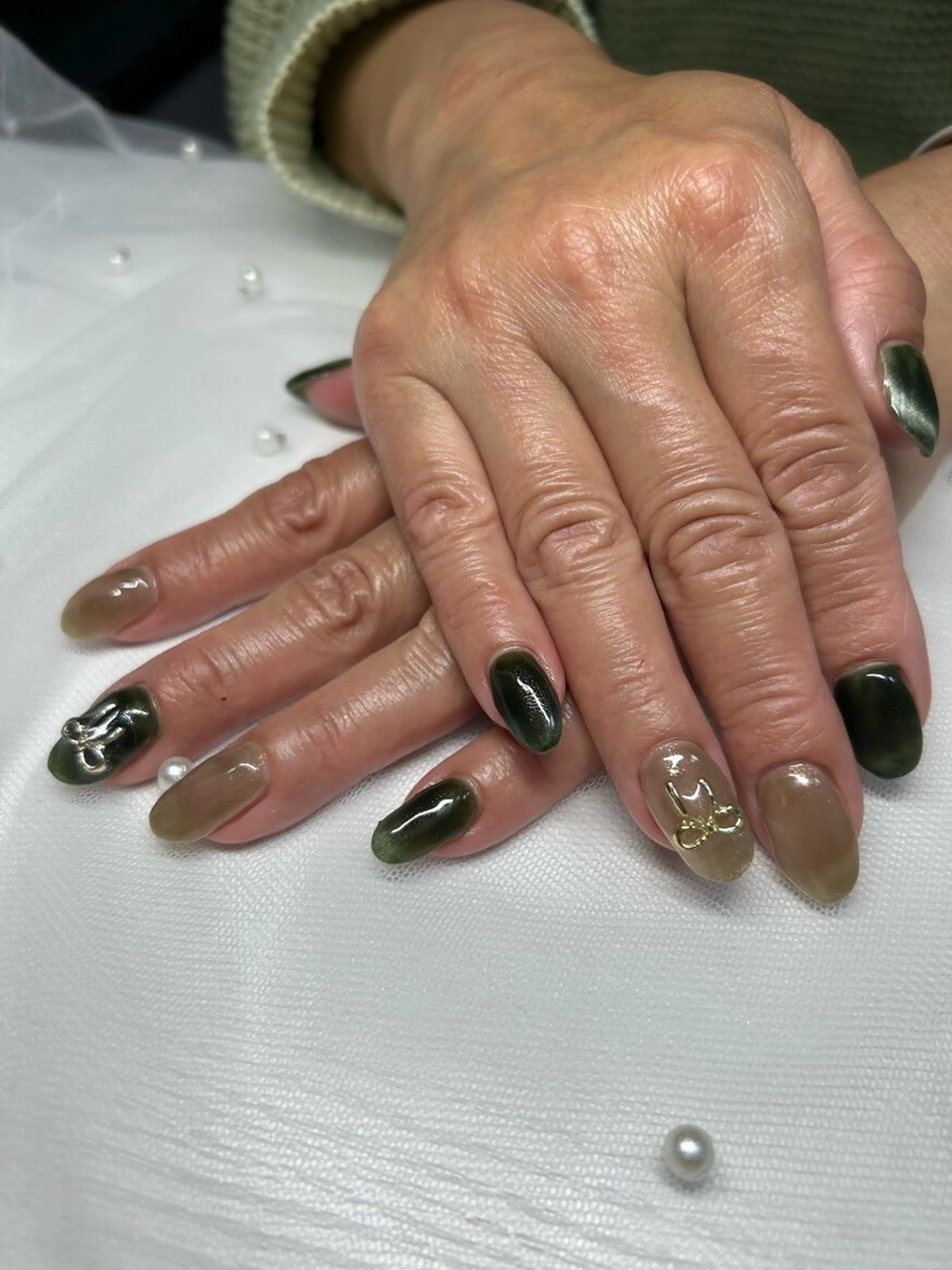 ネイル リボン ハンドネイル holly nailのネイルデザイン