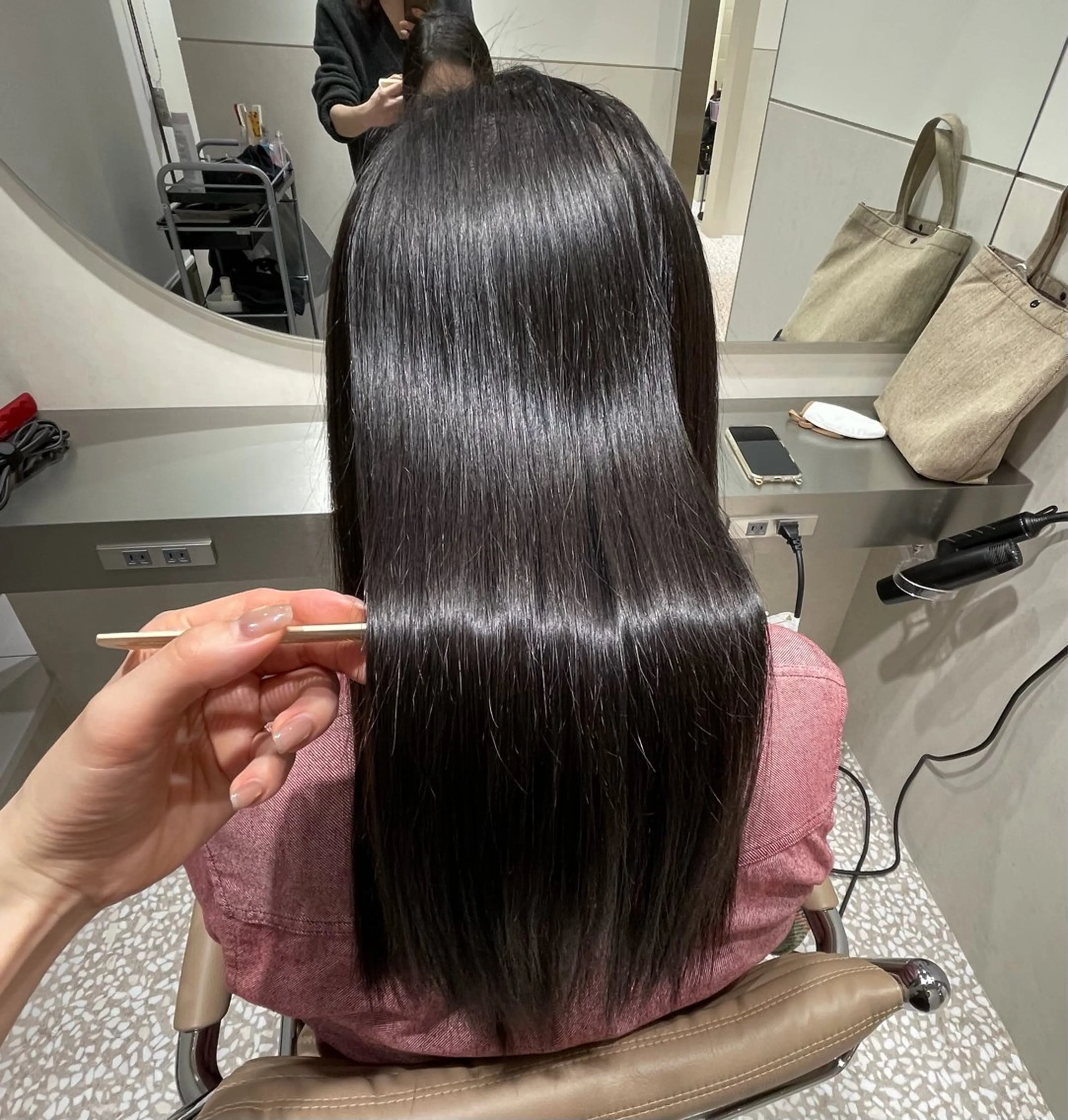 ロング カラー 髪質改善 トリートメント カット 縮毛矯正 池袋/マンツーマン /個室/岸田恵のヘアスタイル