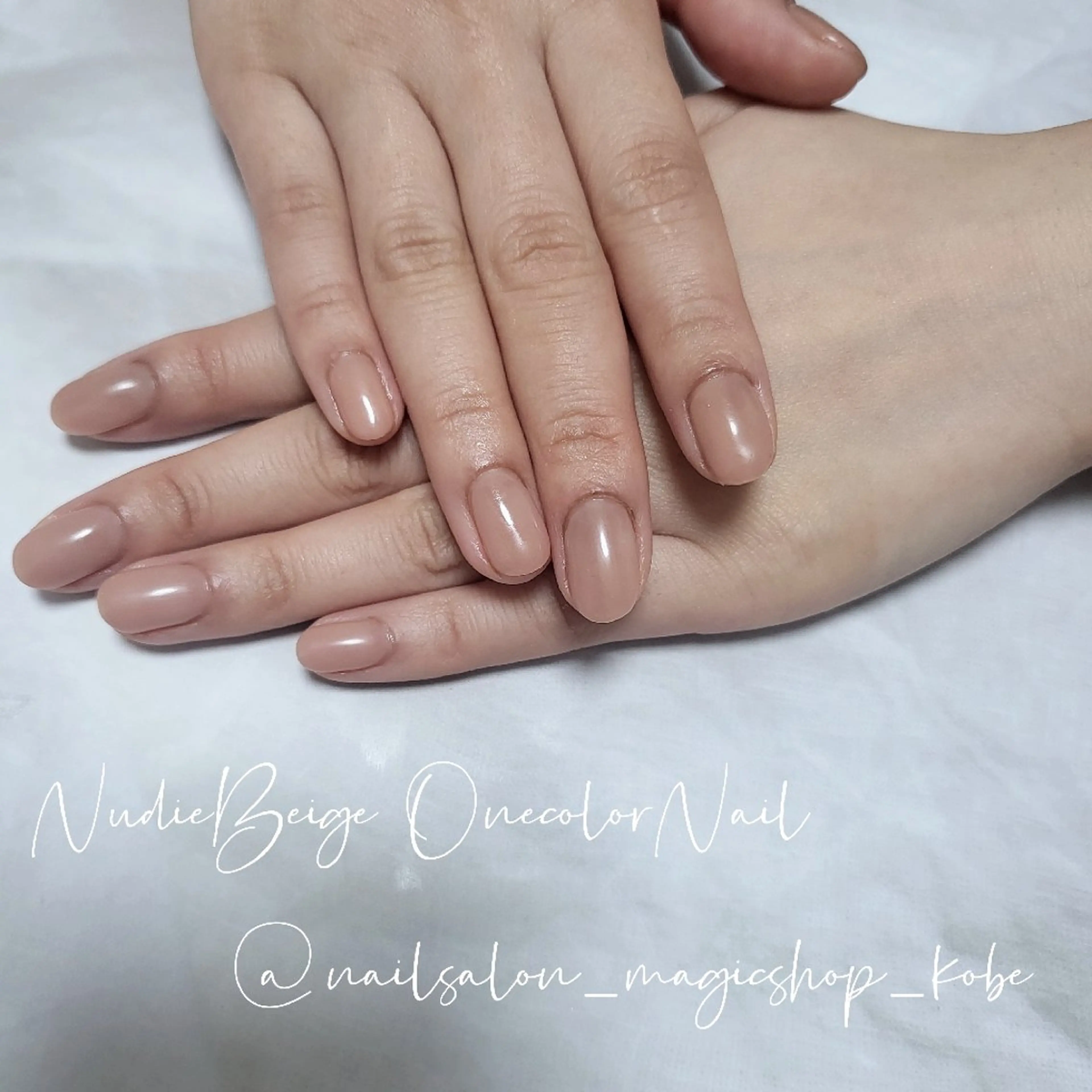 ネイル ジェルネイル ワンカラーネイル ソフトジェル ハンドネイル Nailsalon MagicShopのネイルデザイン