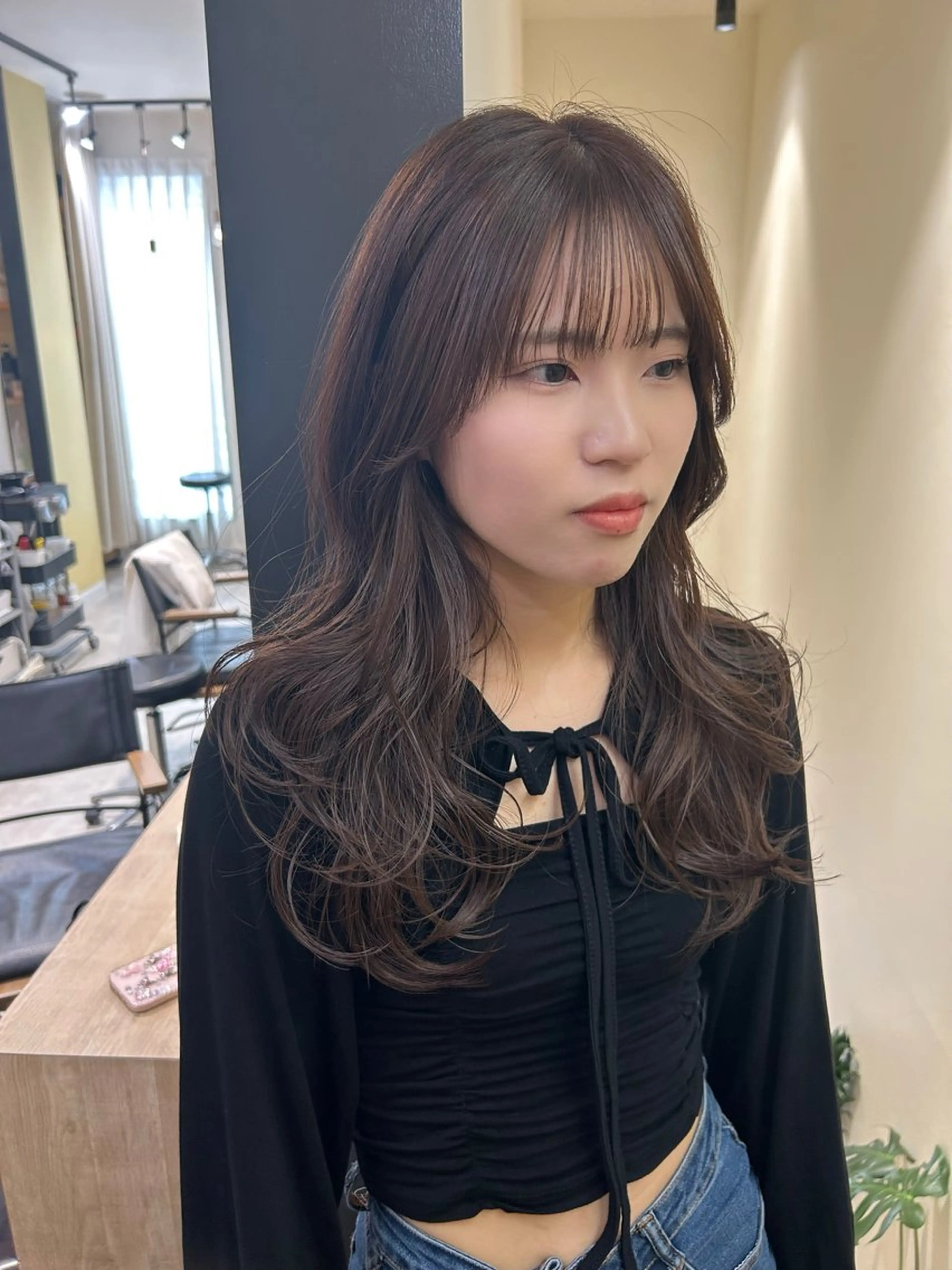 ロング カラー グレージュ ラベンダーカラー ラベンダーグレージュ ラベンダーグレー レイヤーカット カット ヘアカラー トリートメント hub hair レイヤー/透明感のヘアスタイル
