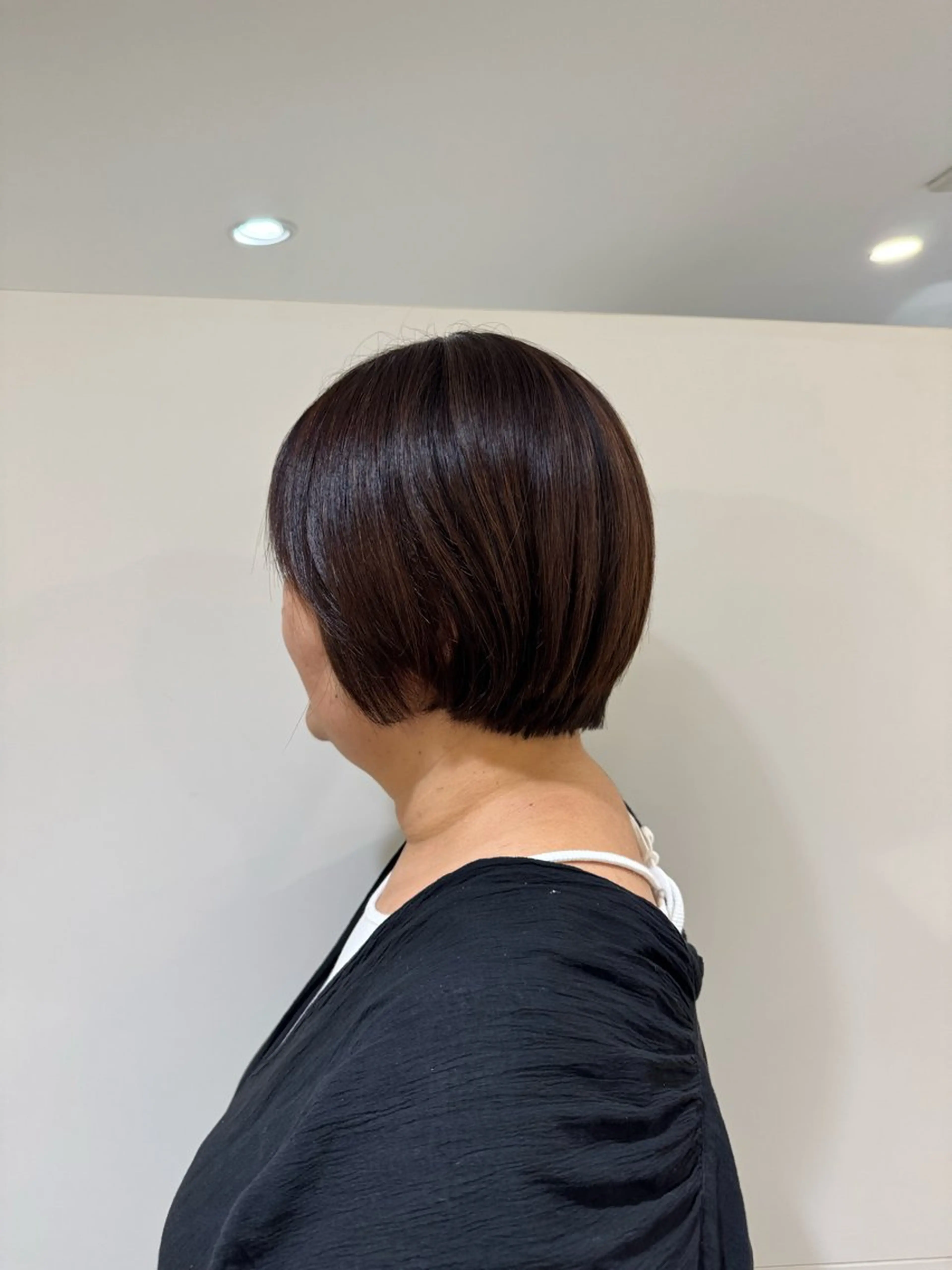 ショート 柘植 里那のヘアスタイル