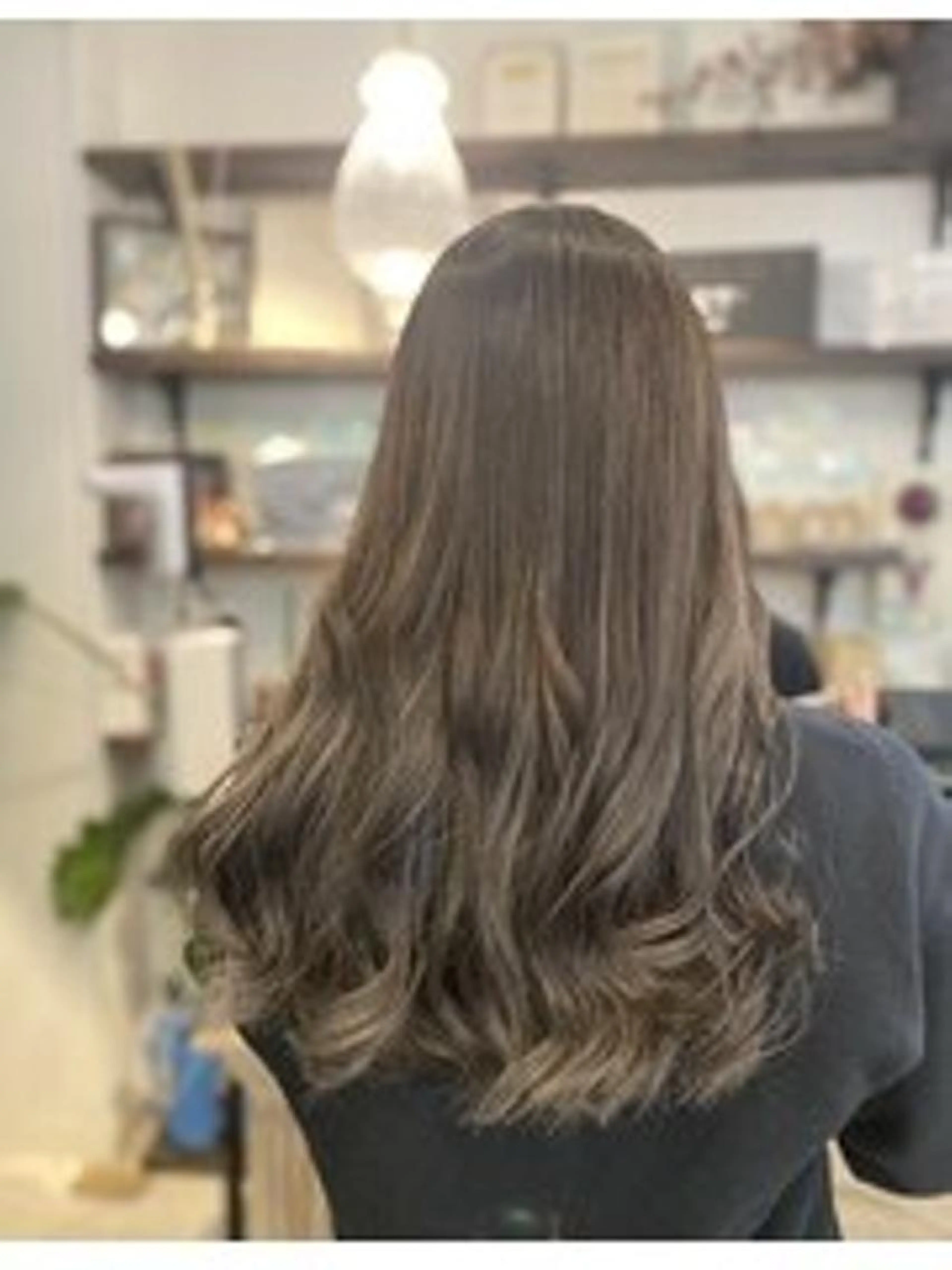 【🫧透明感up🤍】ケアブリーチ+アディクシーカラー+Aujua1stepトリートメント付き🫶🏼の写真