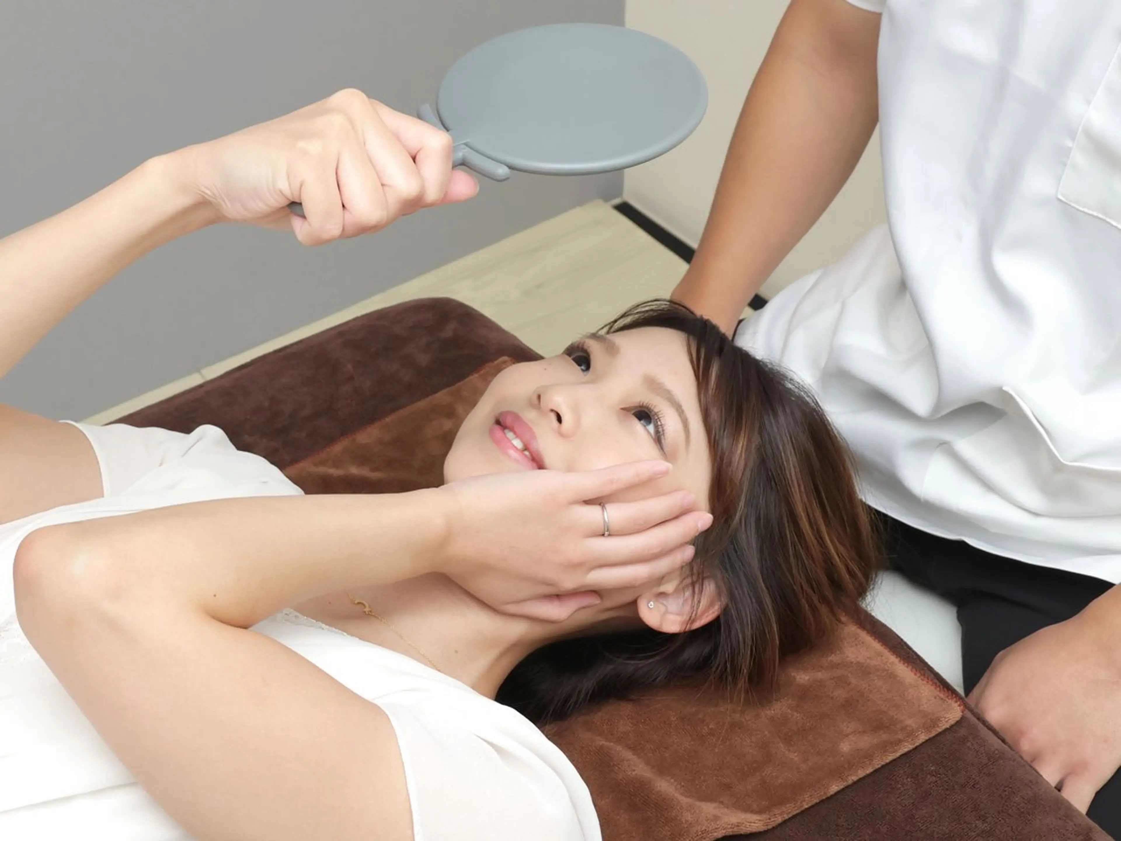 エステ リラク 【小顔矯正専門】 小顔smileのエステ・リラクイメージ