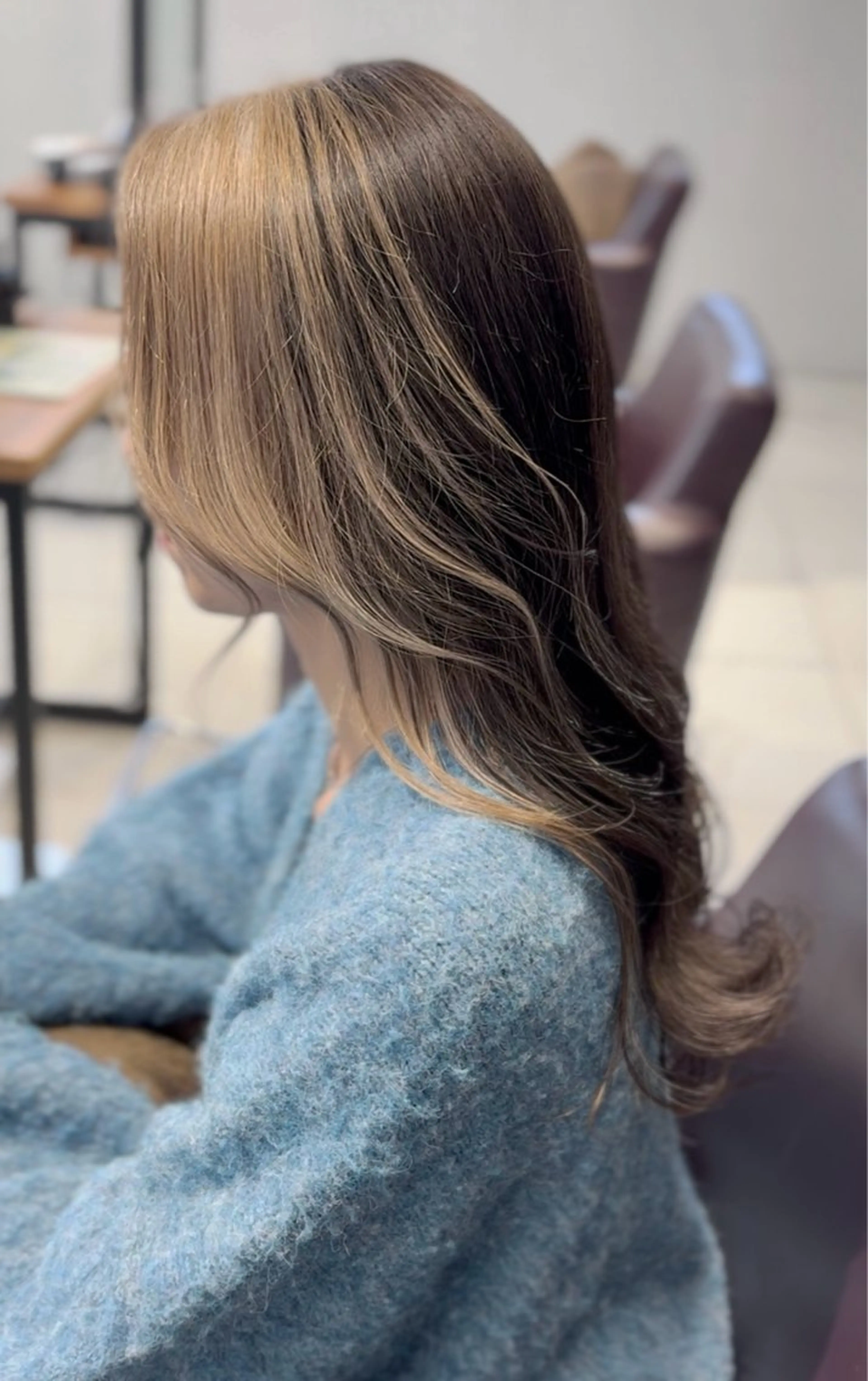 セミロング カラー デザインカラー 顔周りカット カット ヘアカラー トリートメント shizuna/平尾 /カラー/髪質改善のヘアスタイル