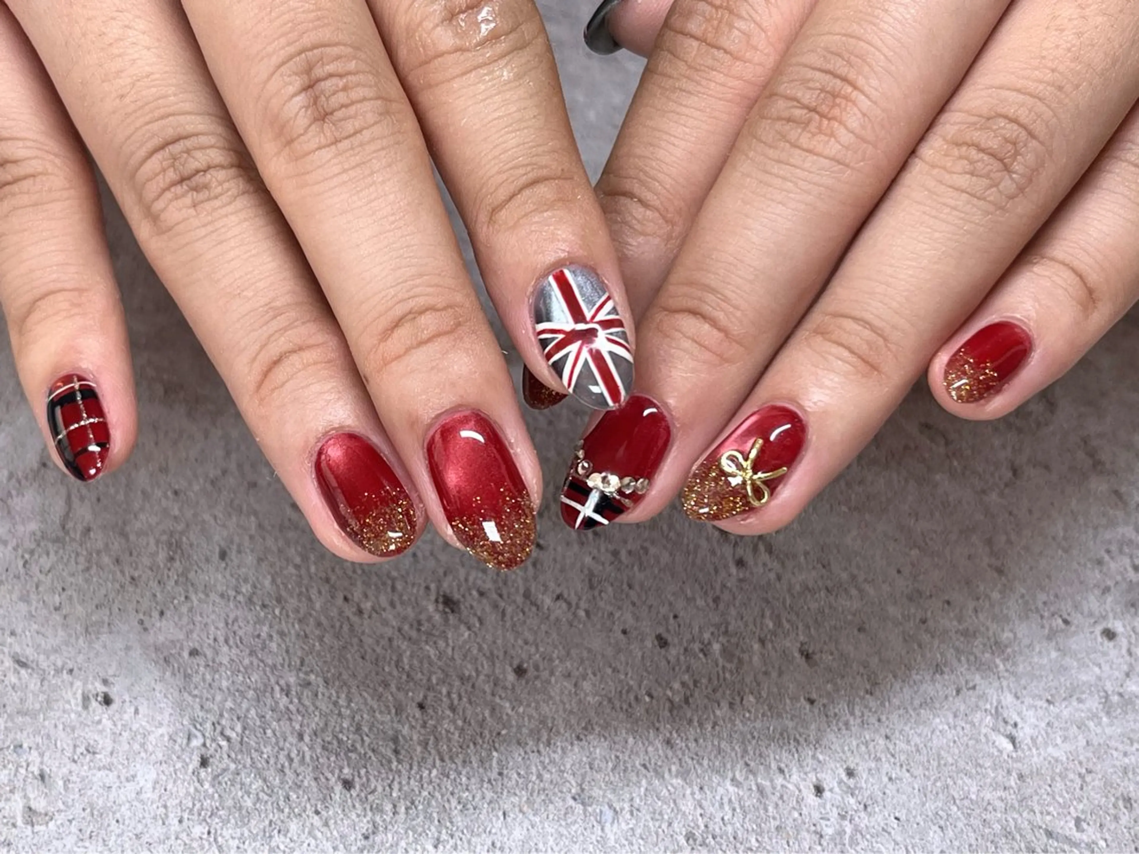 ネイル ハンドネイル なんば7nail YUZUHAのネイルデザイン