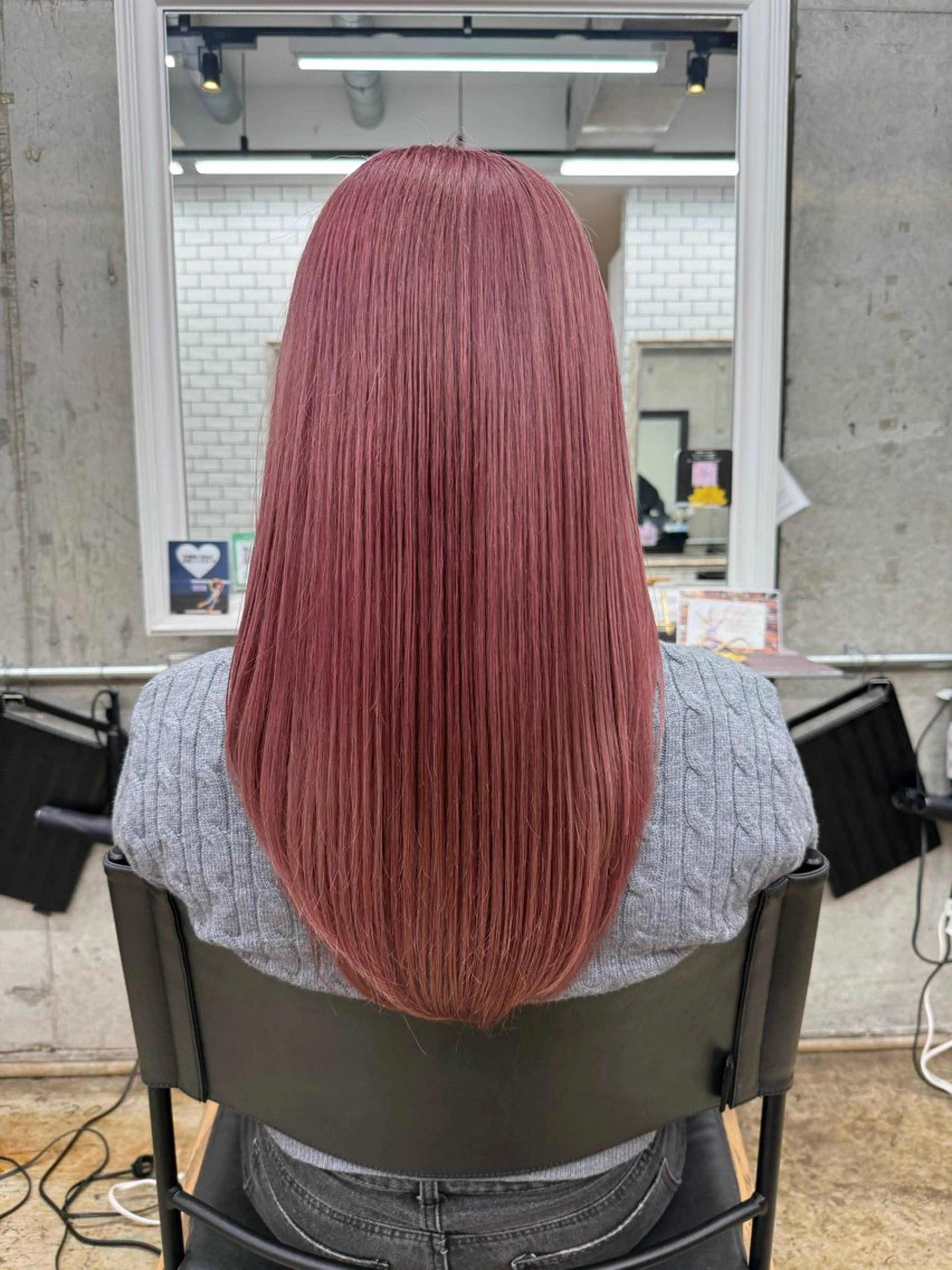 セミロング カラー ヘアカラー トリートメント 栗原 莉玖のヘアスタイル
