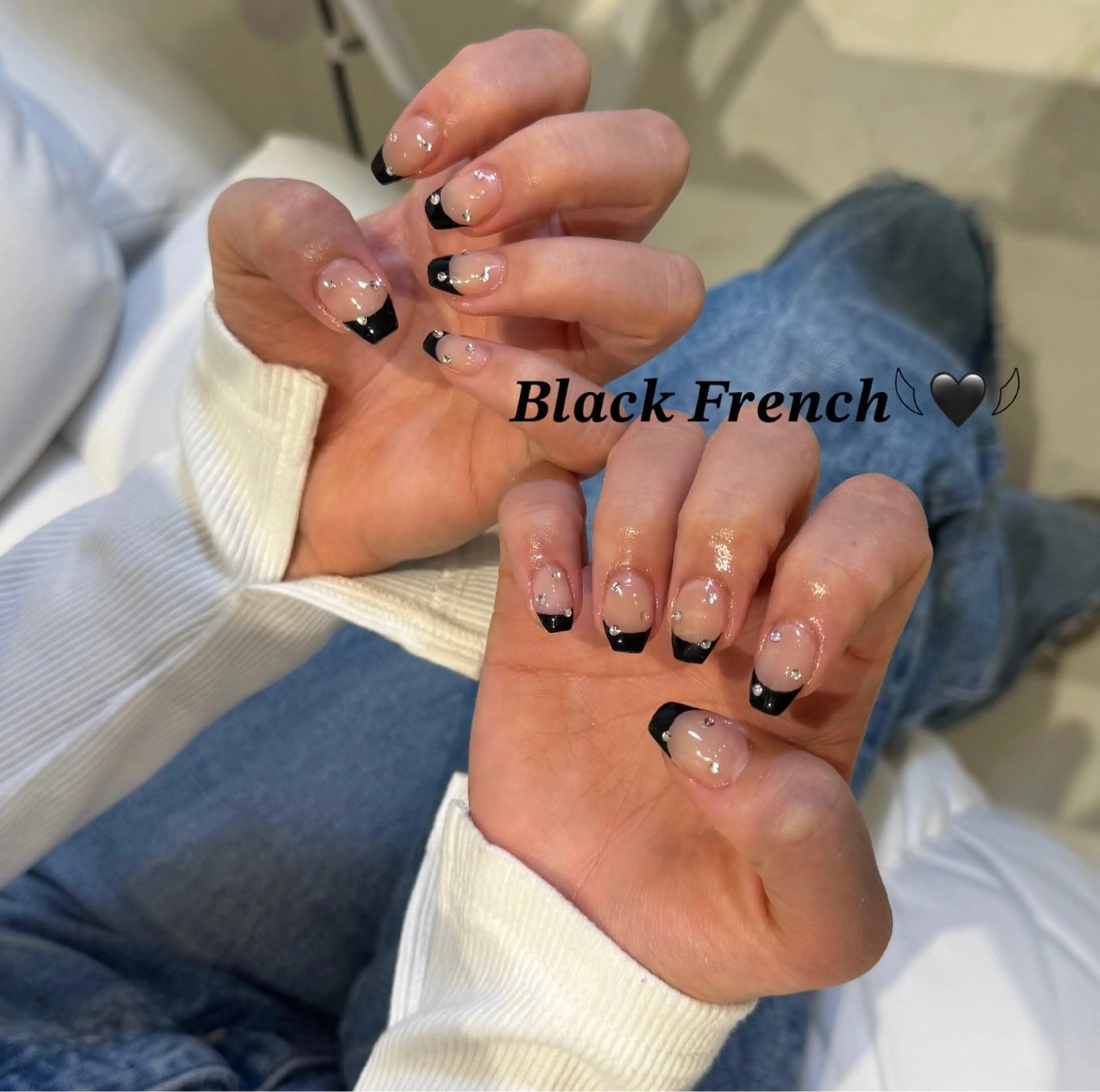 ネイル フレンチネイル ピンク シルバー ストーンネイル ハンドネイル bonny nail みゆのネイルデザイン