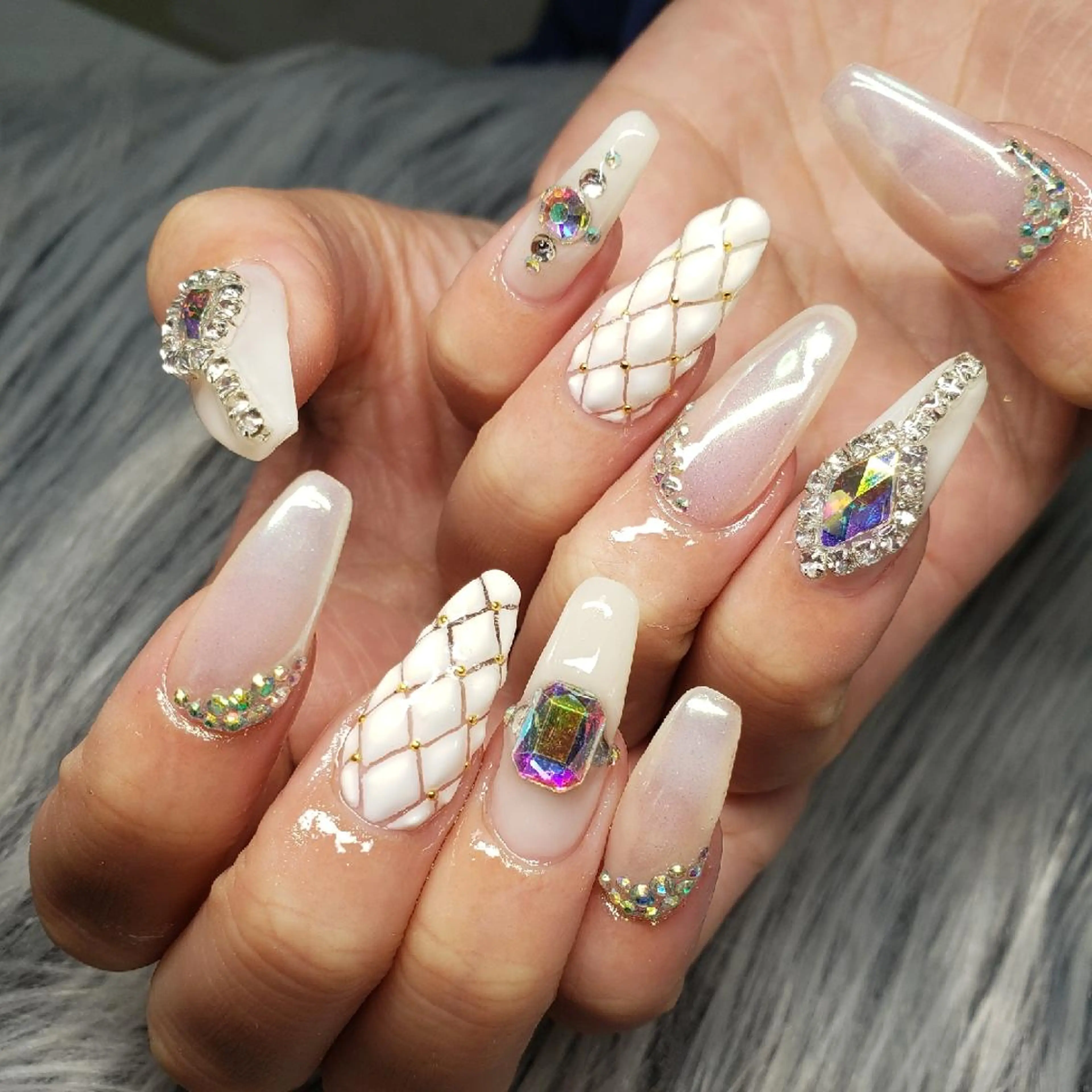 ネイル オーロラネイル ジェルネイル ミラーネイル 冬ネイル Nail salon Coco【溝の口駅】のネイルデザイン