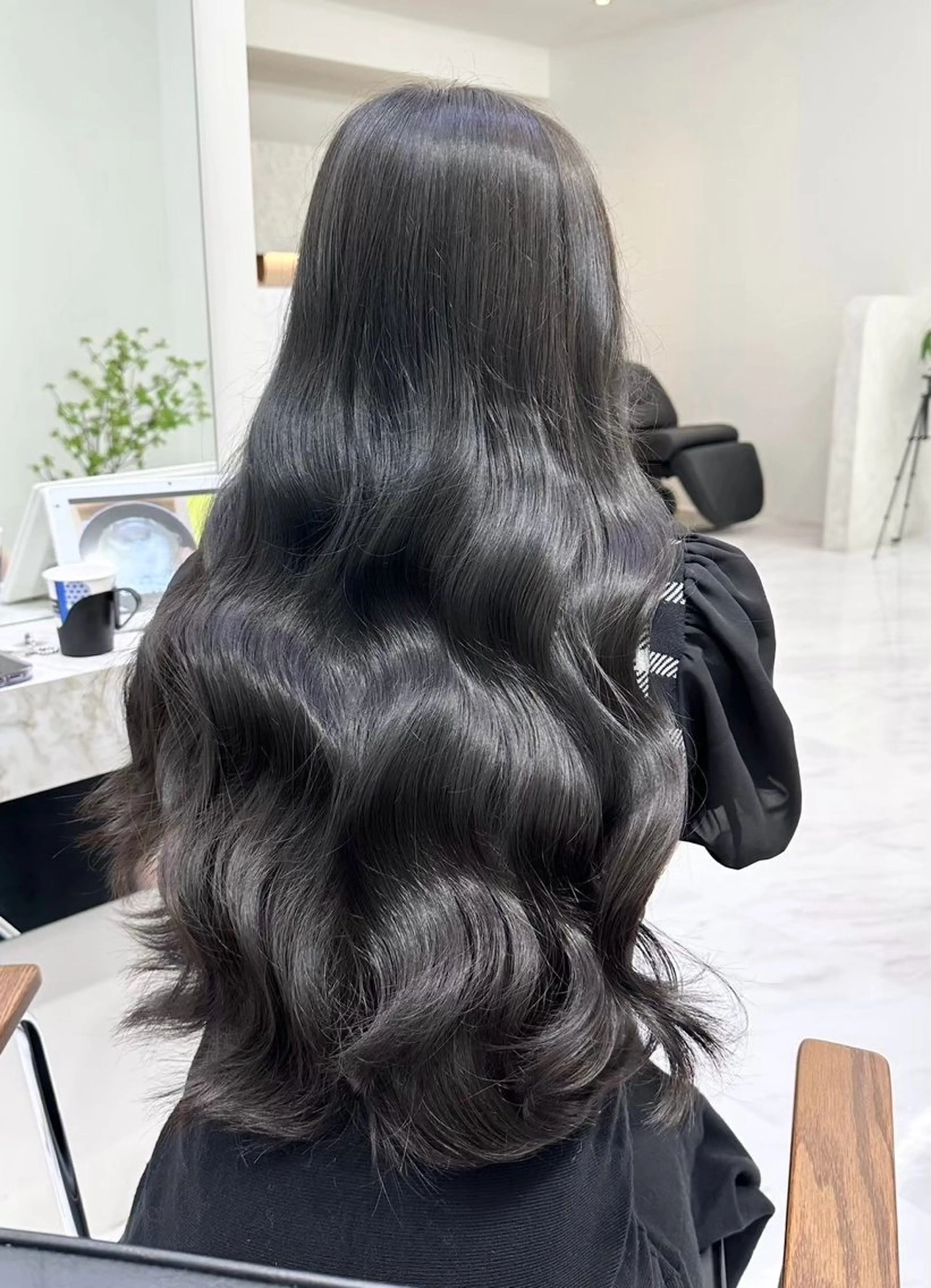 ロング カラー 艶髪ヘア🤍/ 透明感himiのヘアスタイル