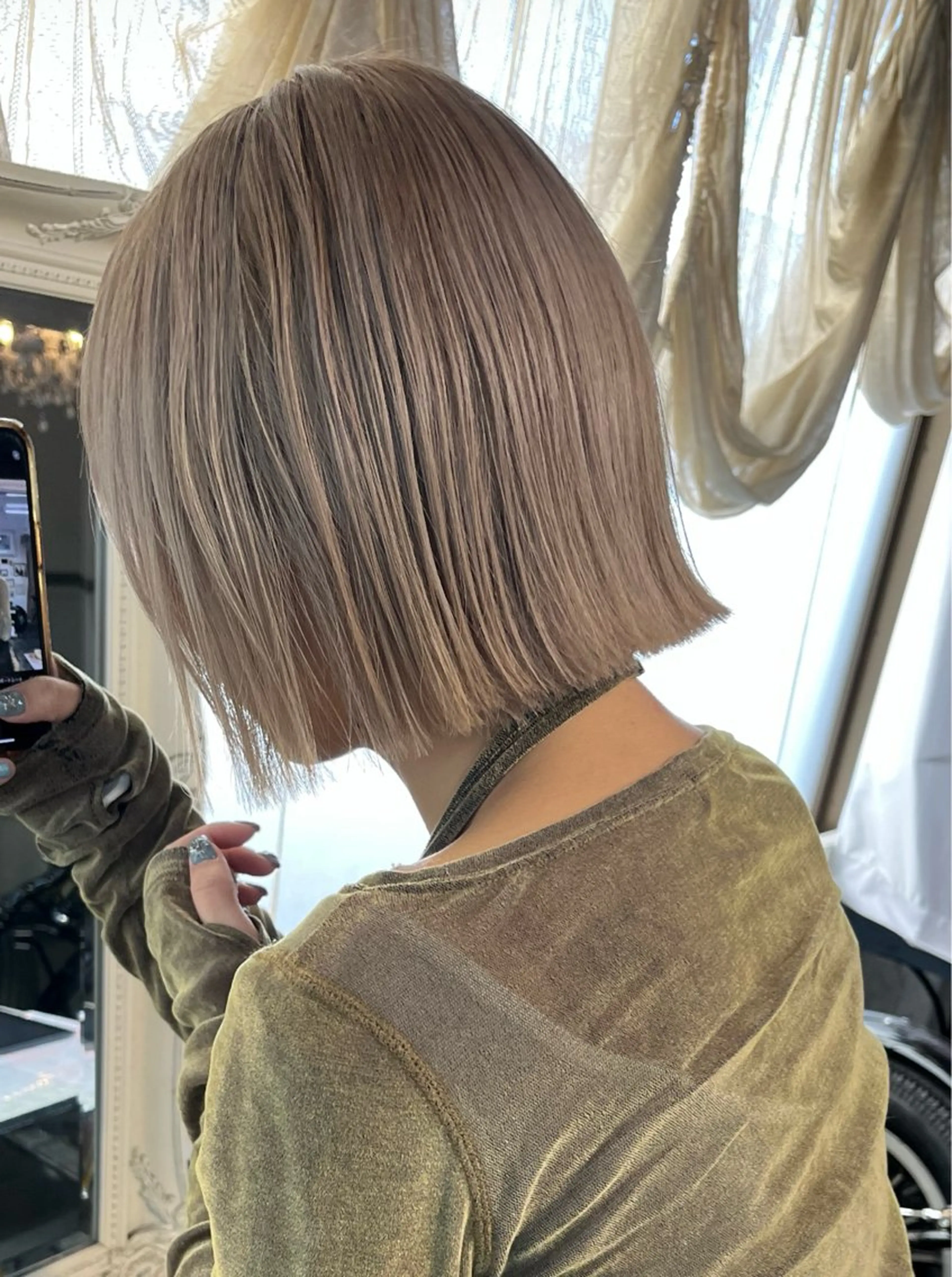 カラー sena 《Mariana》のヘアスタイル