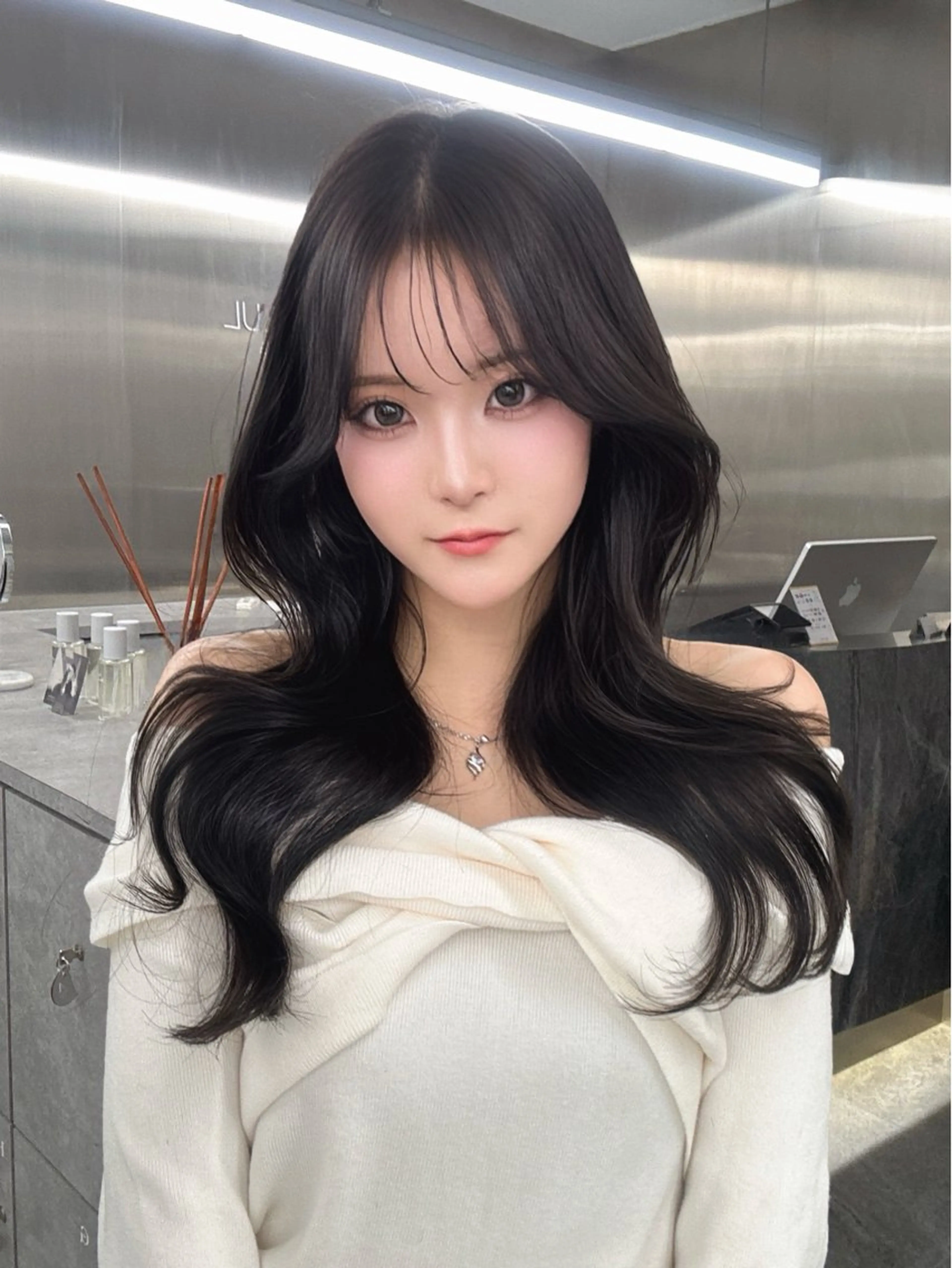 ロング カット ヘアカラー トリートメント 森田 真由香のヘアスタイル