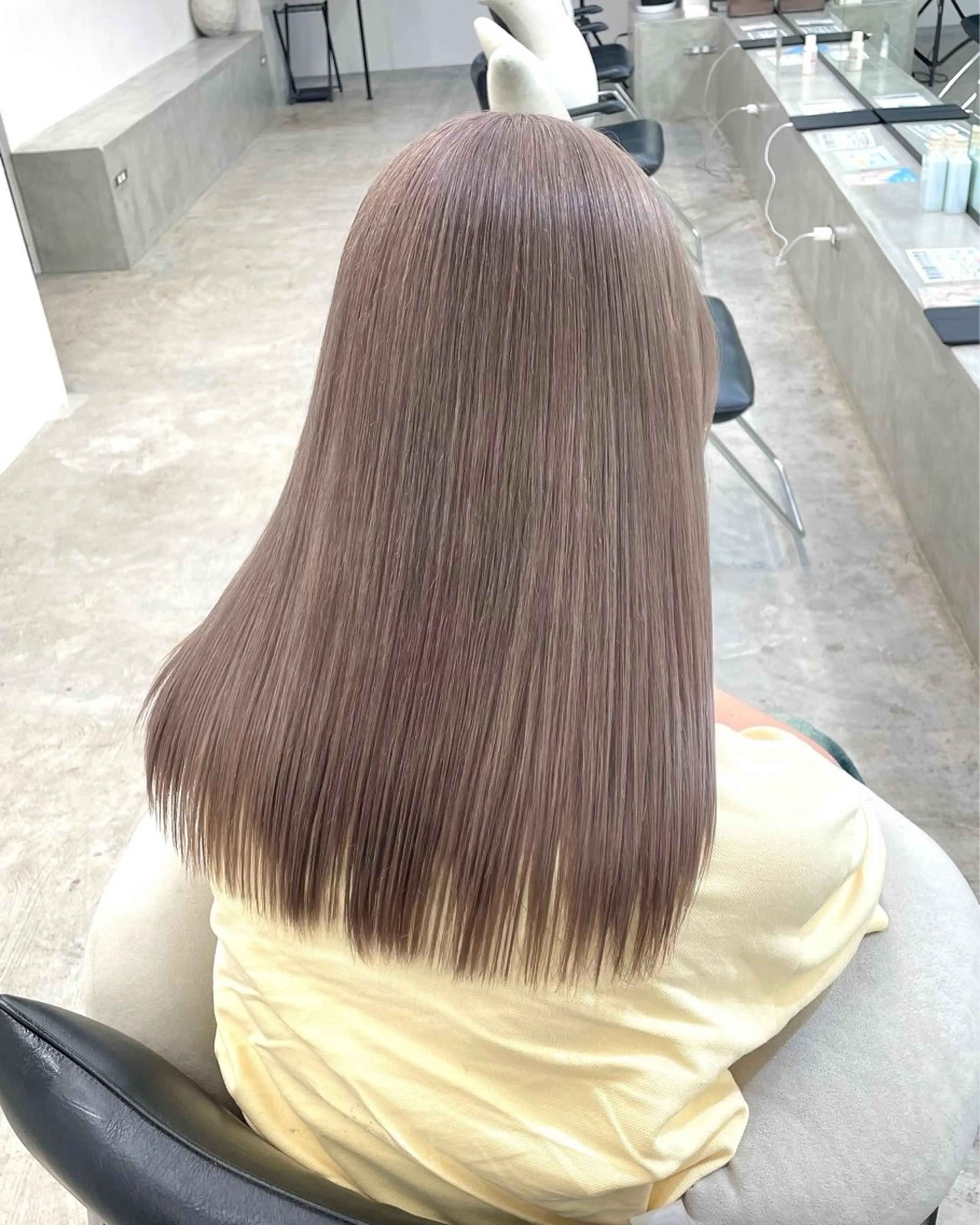 セミロング エクステ/大人可愛い カラー🩷RINAのヘアスタイル