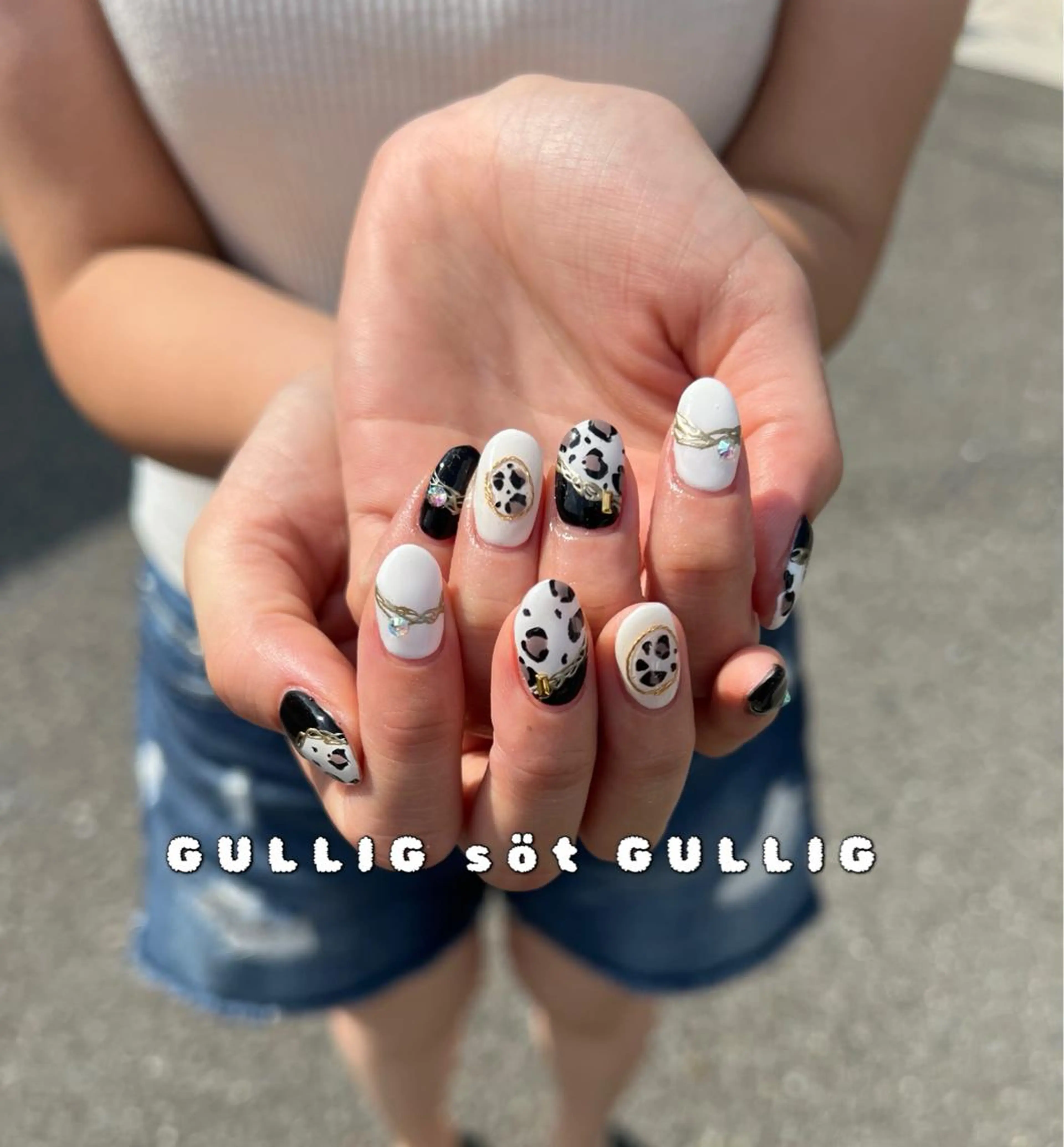 ネイル GULLIG söt GULLIGのネイルデザイン