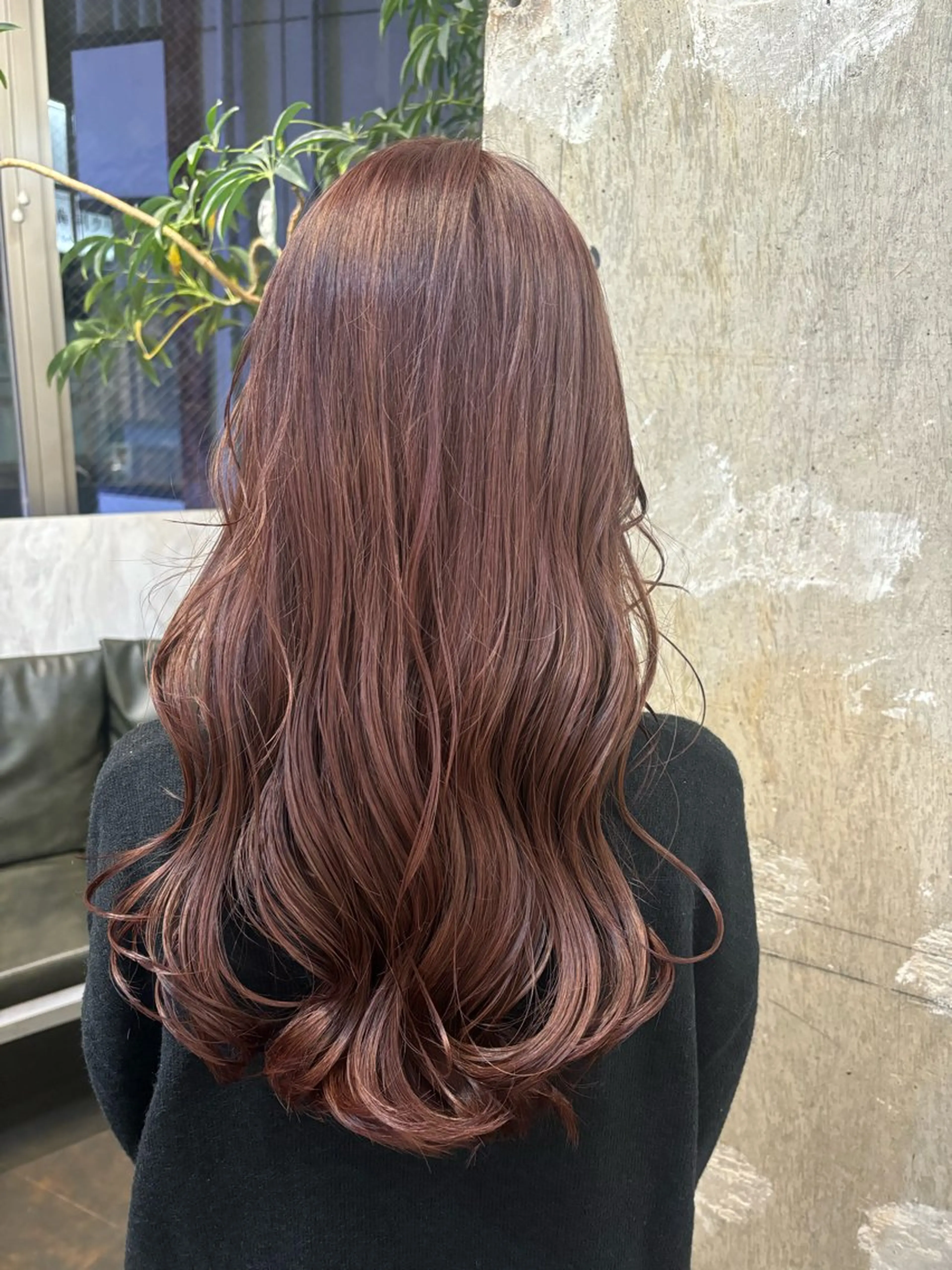 ロング カラー ブラウンカラー ピンクカラー ピンクブラウン ショートパーマ 🫧ちひろ🫧のヘアスタイル