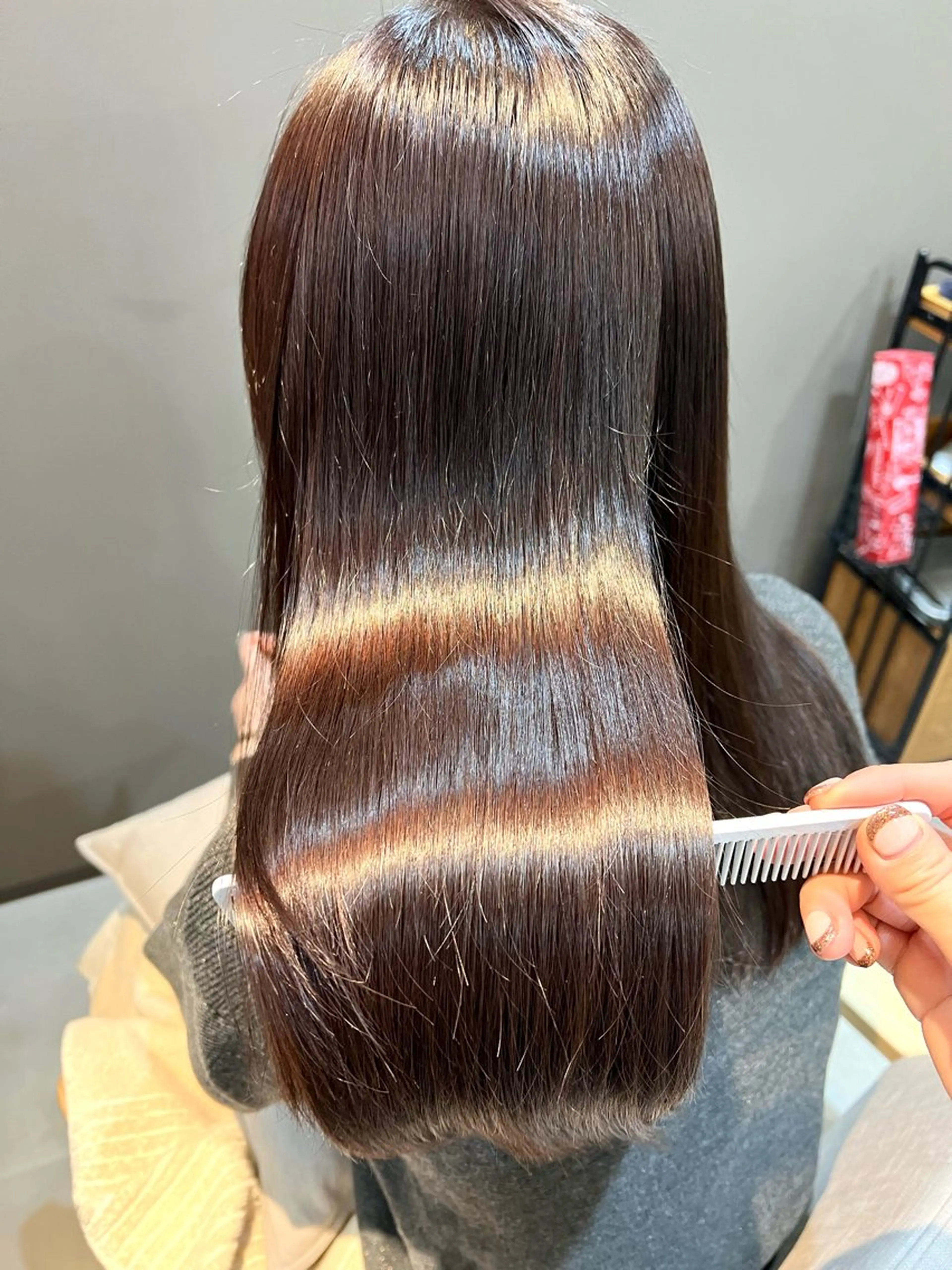 ロング 中村 ひなたのヘアスタイル