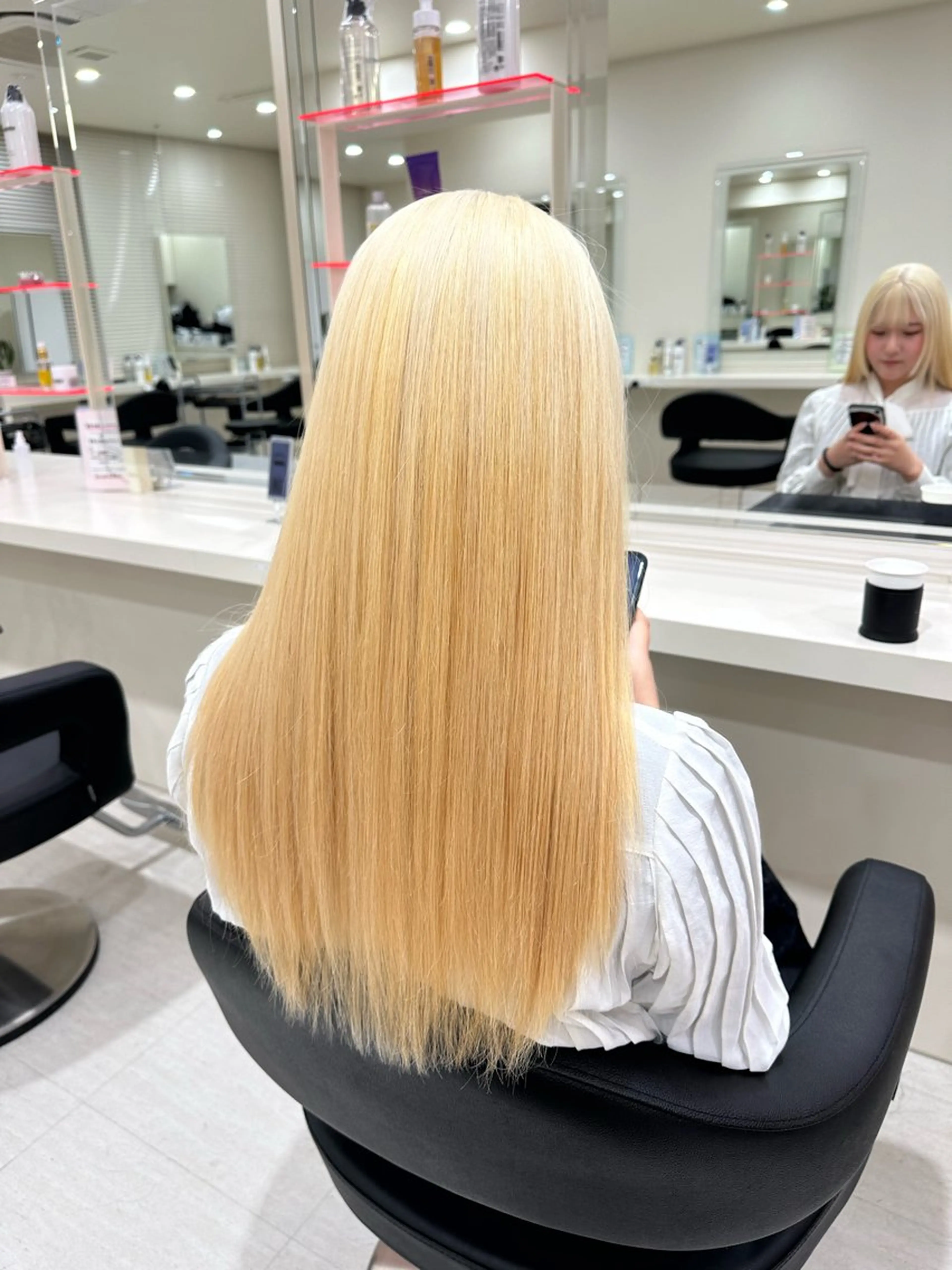 ロング カラー ヘアアレンジ 🎀 yuuka🎀のヘアスタイル