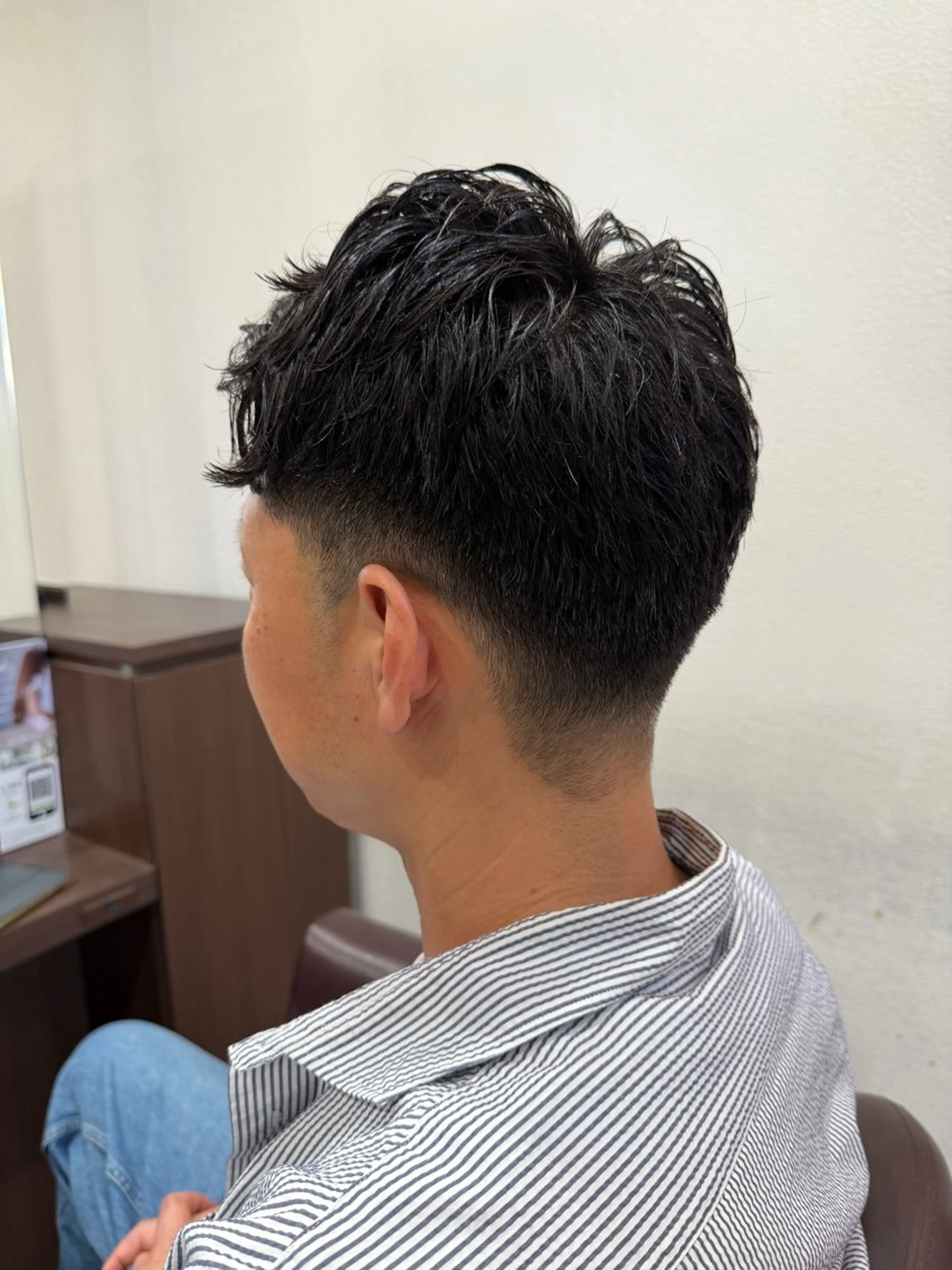 メンズ 刈り上げ カット 仲井 充のヘアスタイル