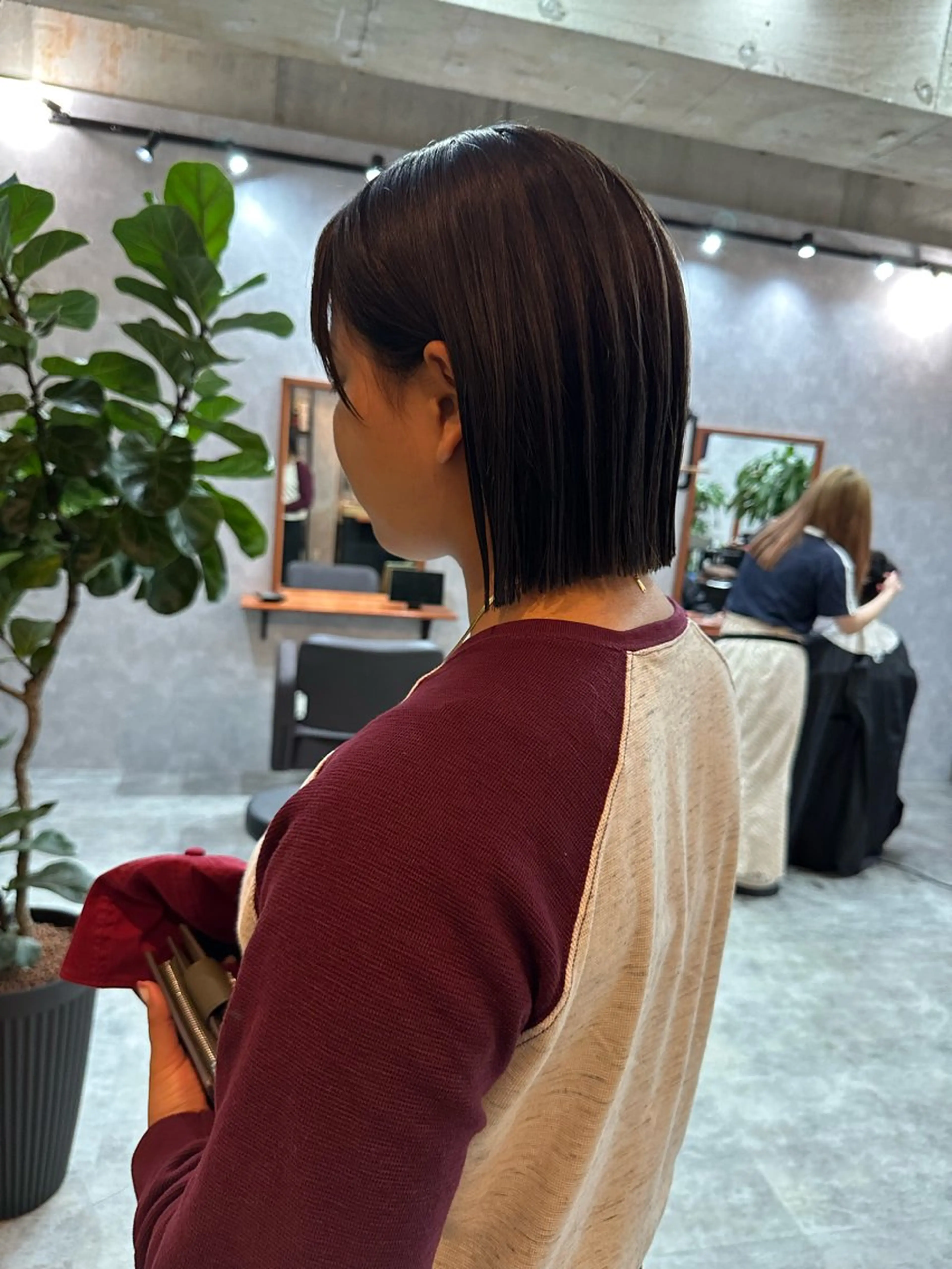 ショート 切りっぱなしボブ ショートボブ ハンサムショート 丸みショート ボブ モテ髪/ボブ/ショー ト/アダチフウトのヘアスタイル