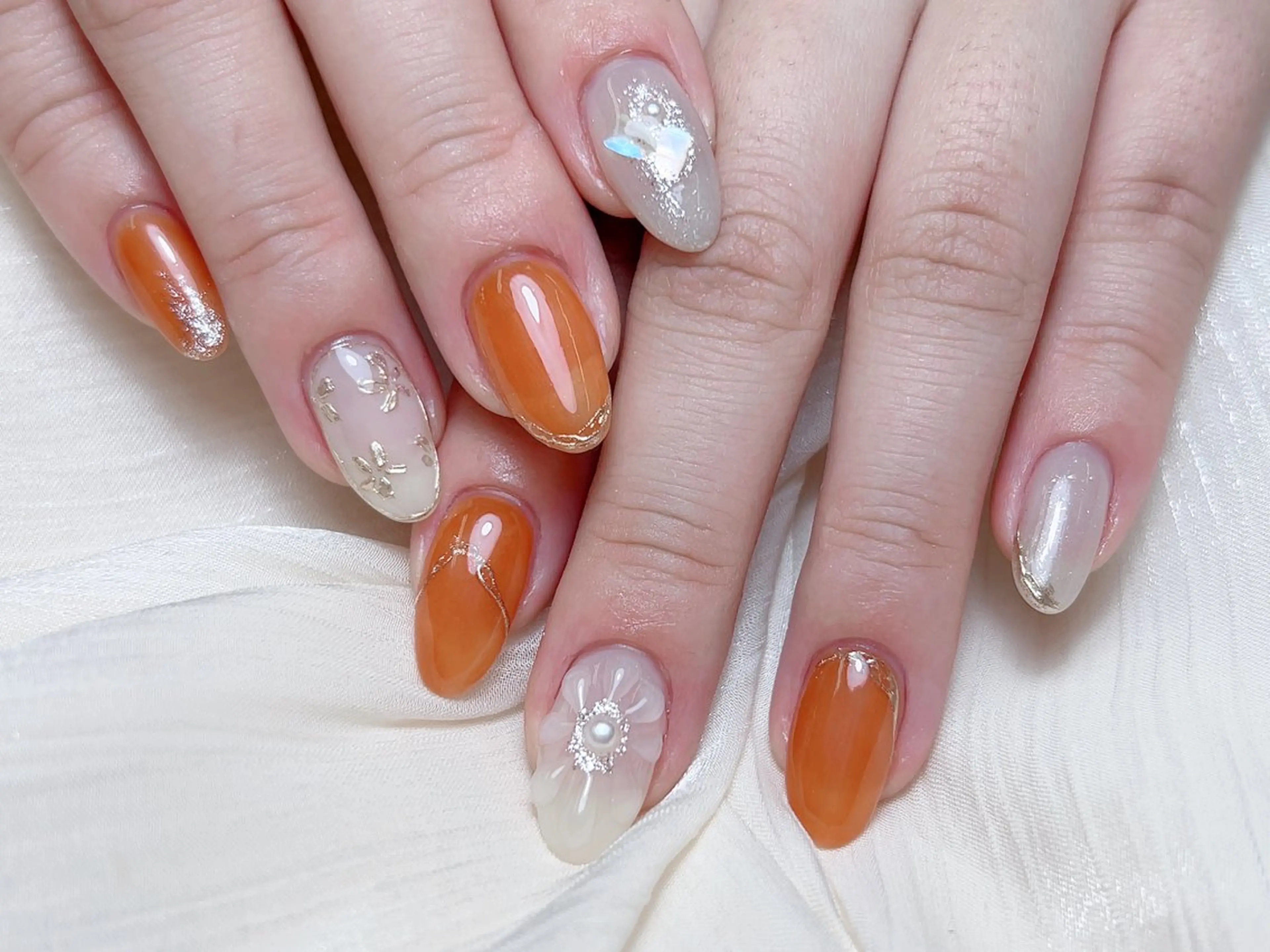 ネイル フラワーネイル ニュアンスネイル ハンドネイル M🌷nail 長さだし専門店のネイルデザイン