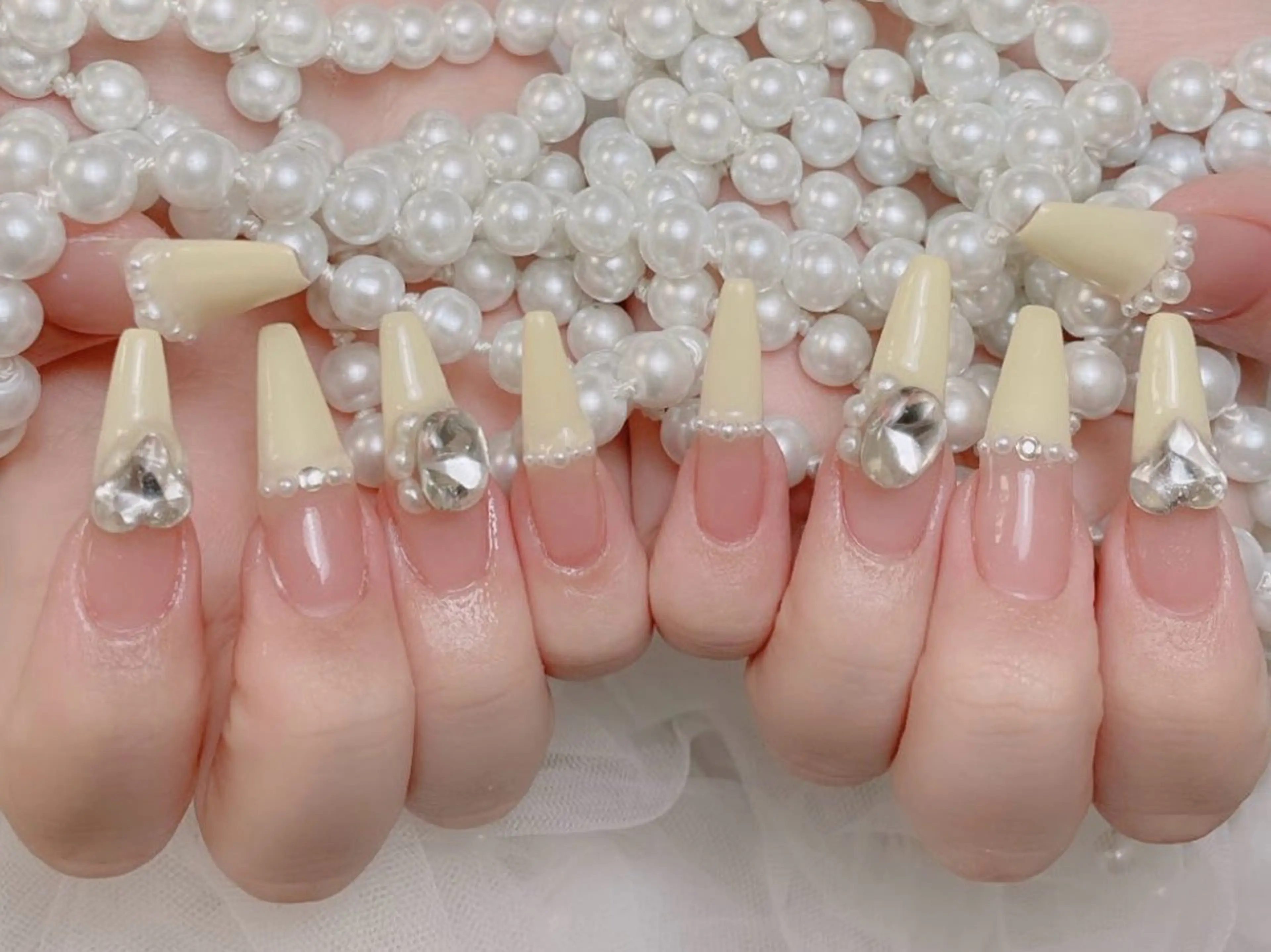 ネイル フレンチネイル ジェルネイル ハート 韓国ネイル マグネットネイル ハンドネイル ネイルサロン lotusのネイルデザイン