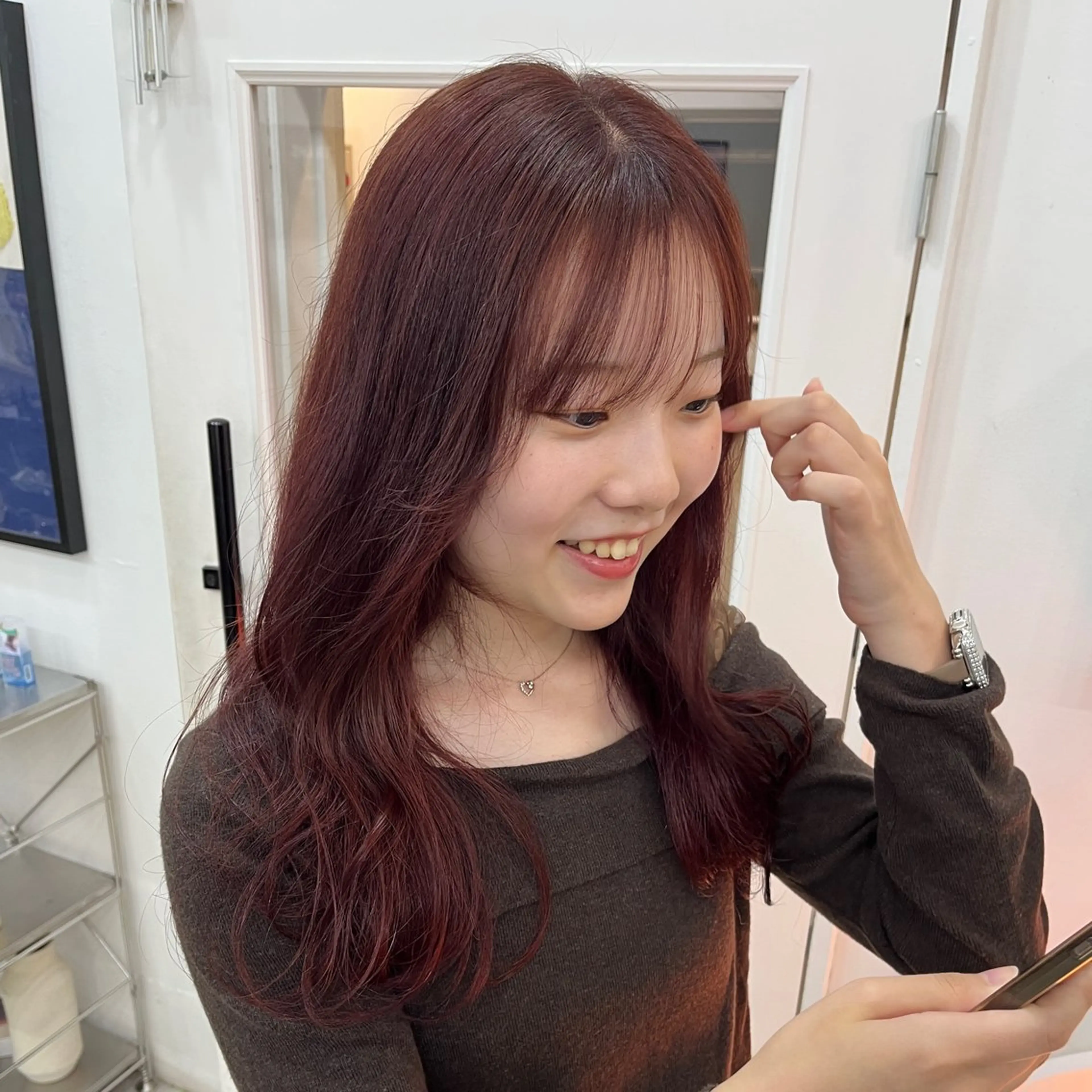 セミロング ボブパーマ🥣KON コンナツミのヘアスタイル