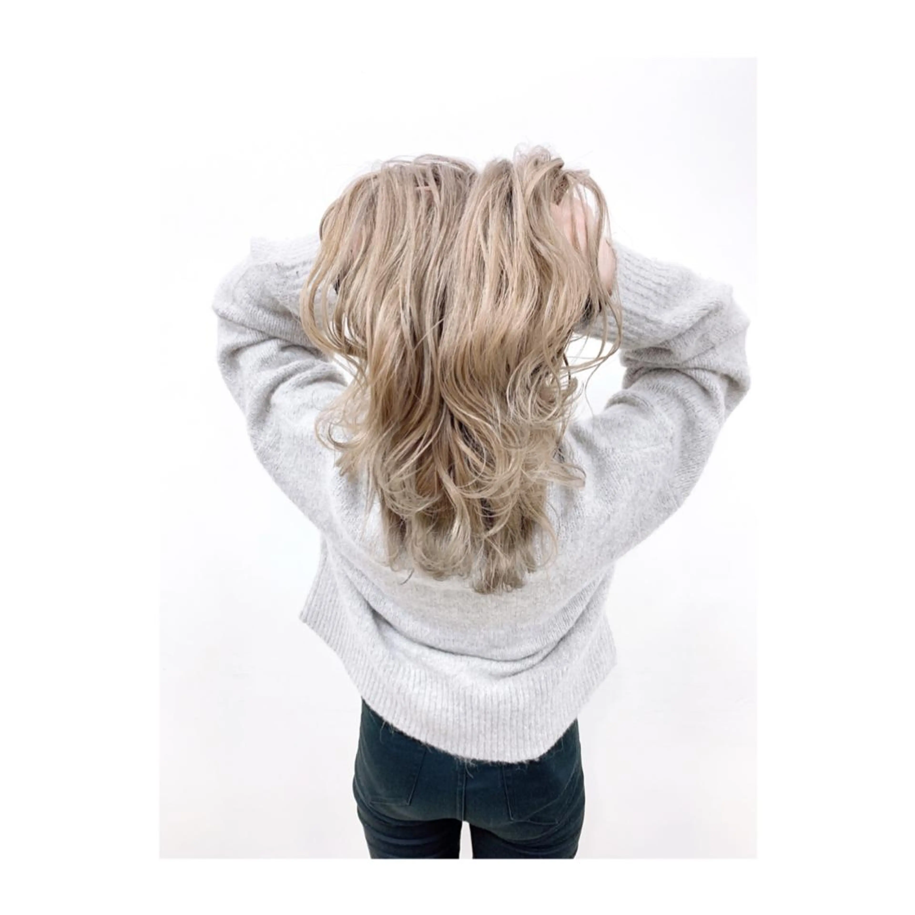 ロング カラー ヘアアレンジ 🤍❄️水田 美雪❄️🤍のマツエク・マツパデザイン