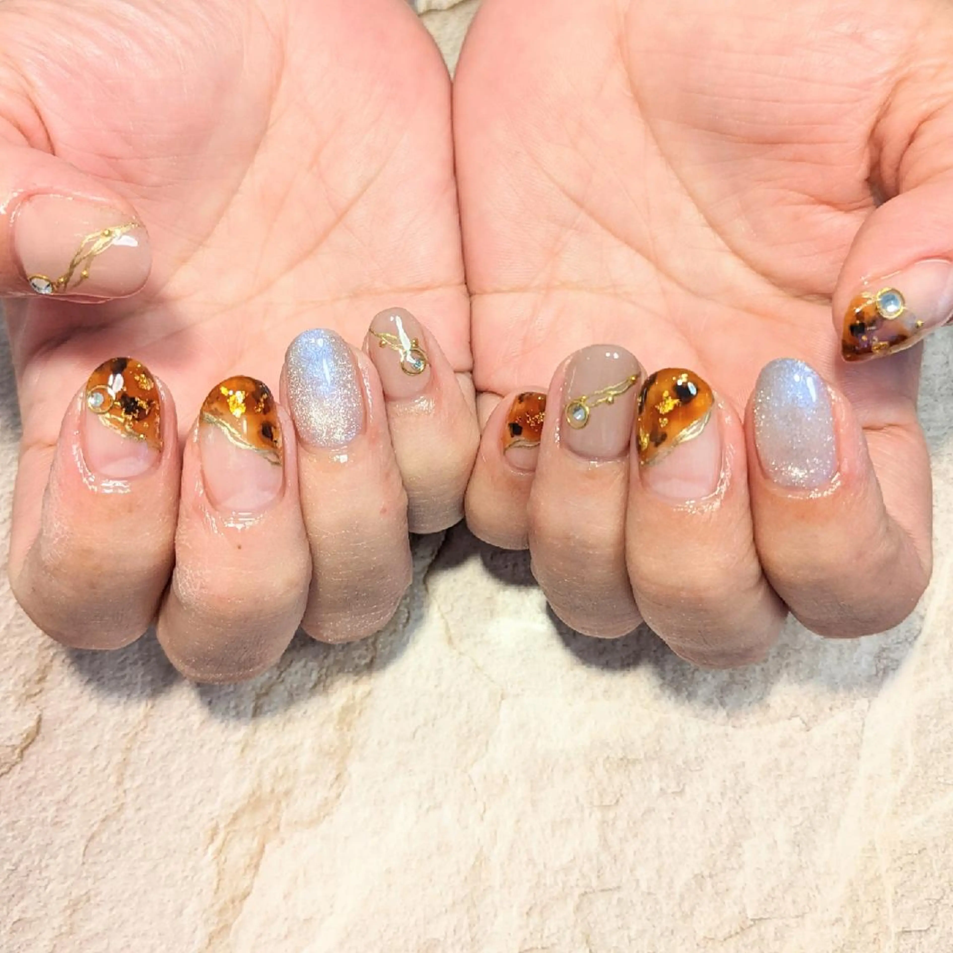 ネイル ｱｲﾗｯｼｭ ﾈｲﾙ ｻﾛﾝ つけるのマツエク・マツパデザイン