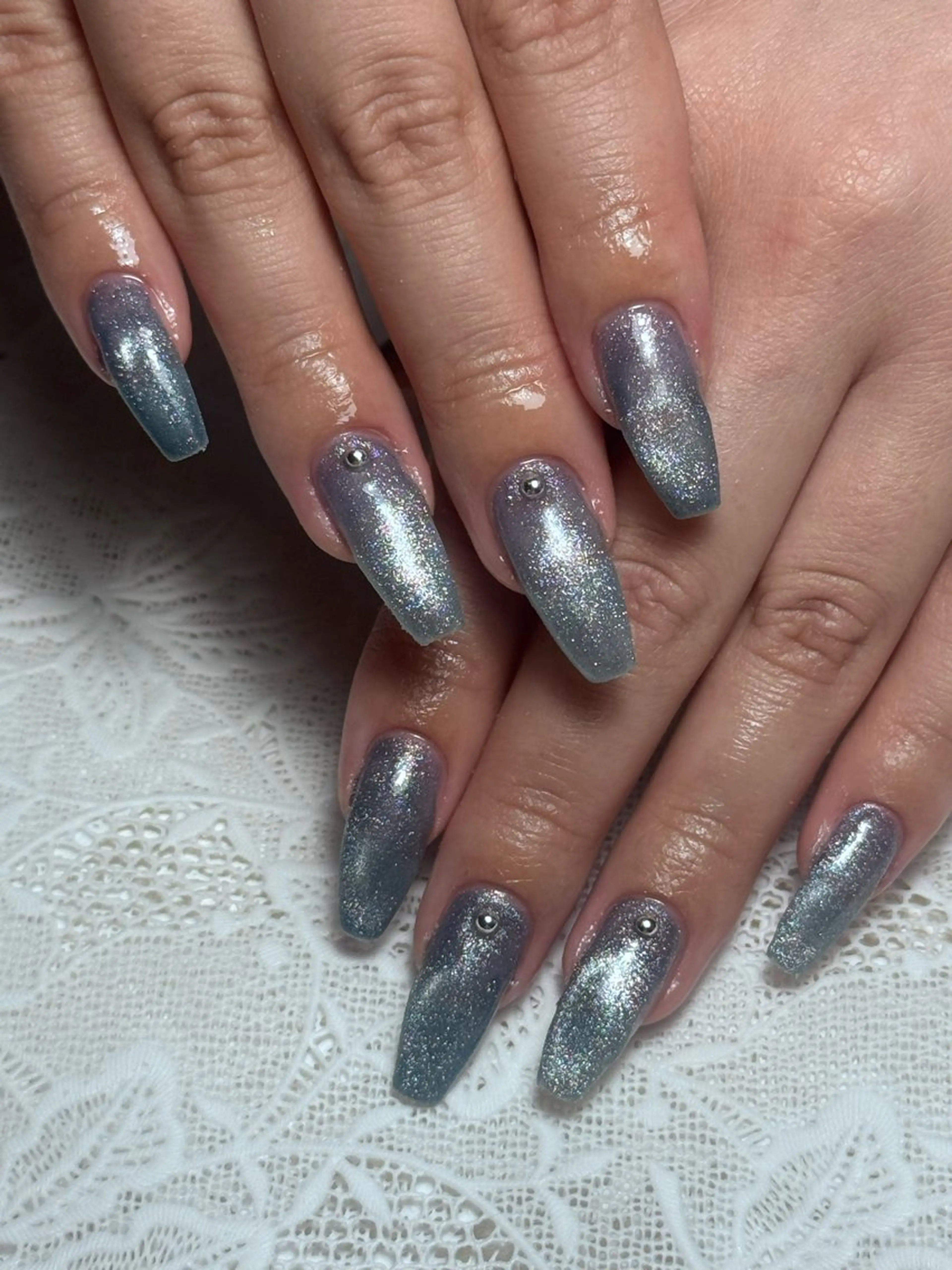 ネイル マグネットネイル on nail 尾張旭三郷店のネイルデザイン